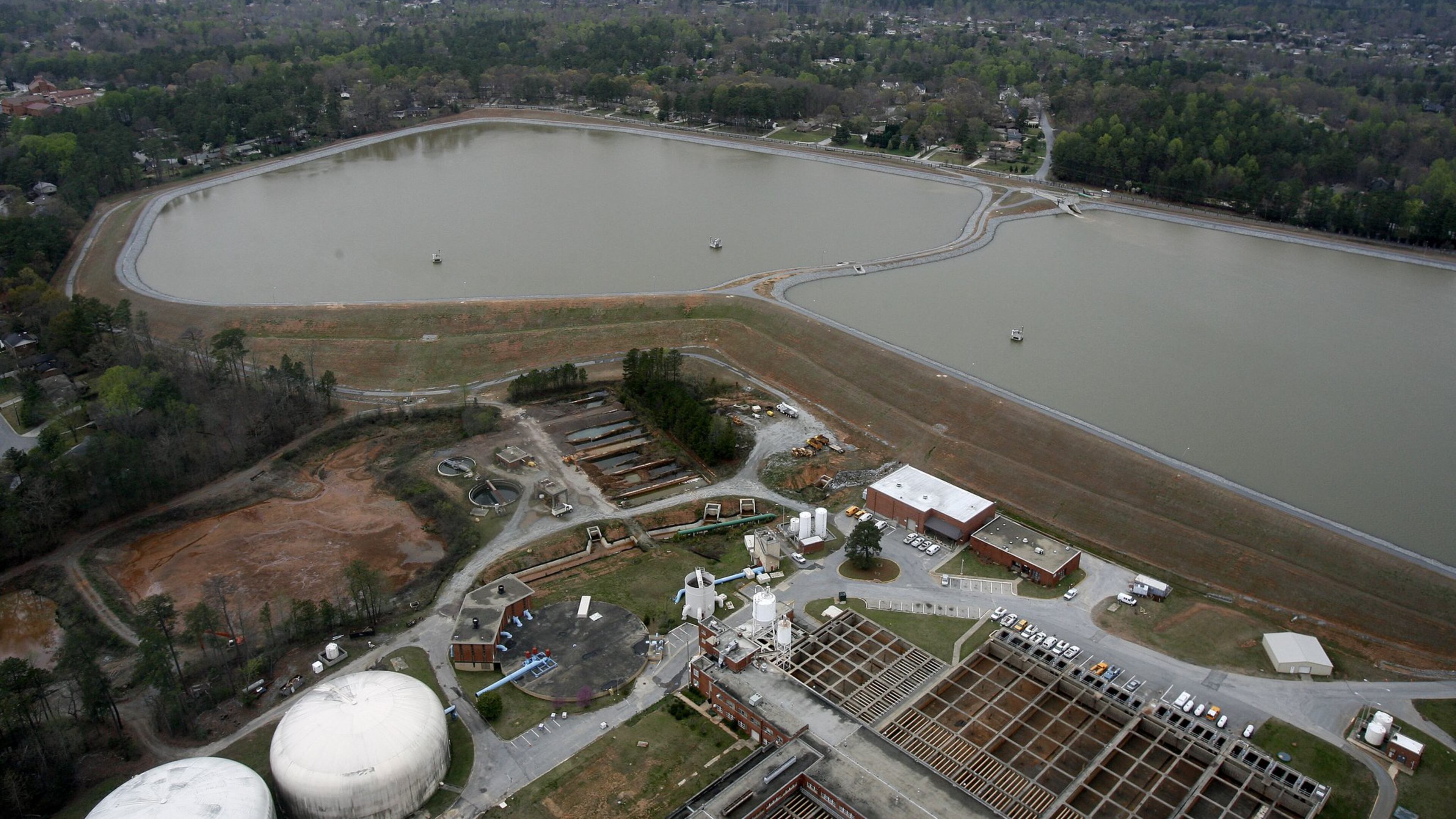 An aerial view of Scott Candler Water Treatment Plant along Winter Chapels Road in Doraville. FILE PHOTO