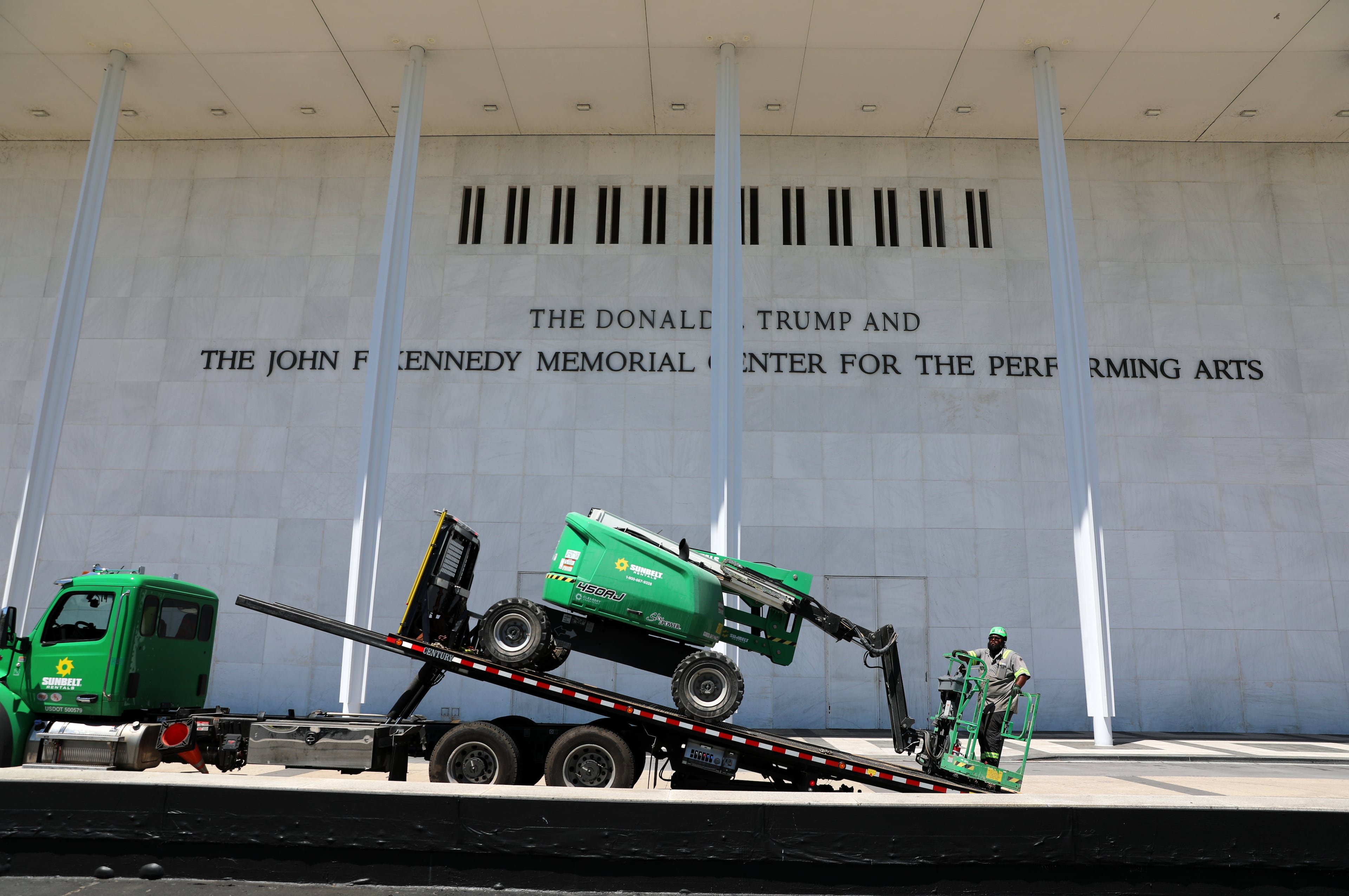 Trump Kennedy Center