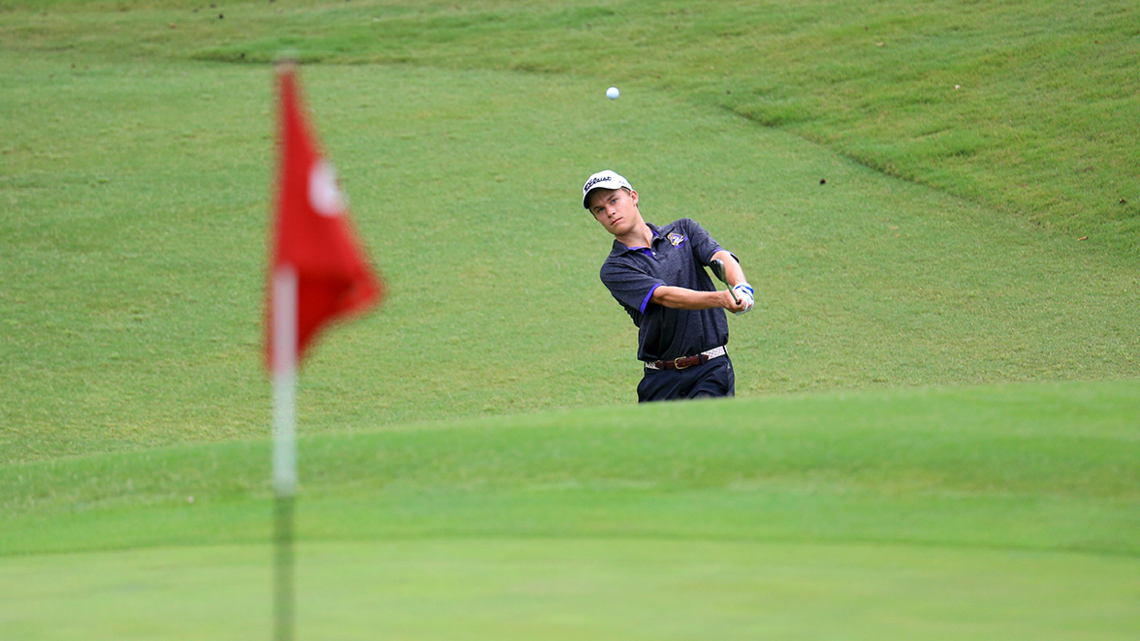 Tim Bunten hits a shot during the 2017 U.S. Open Sectional Qualifying at Hawks Ridge Golf Club in Ball Ground, Ga. on Monday, June 5, 2017. (Copyright USGA/Daniel Shirey)