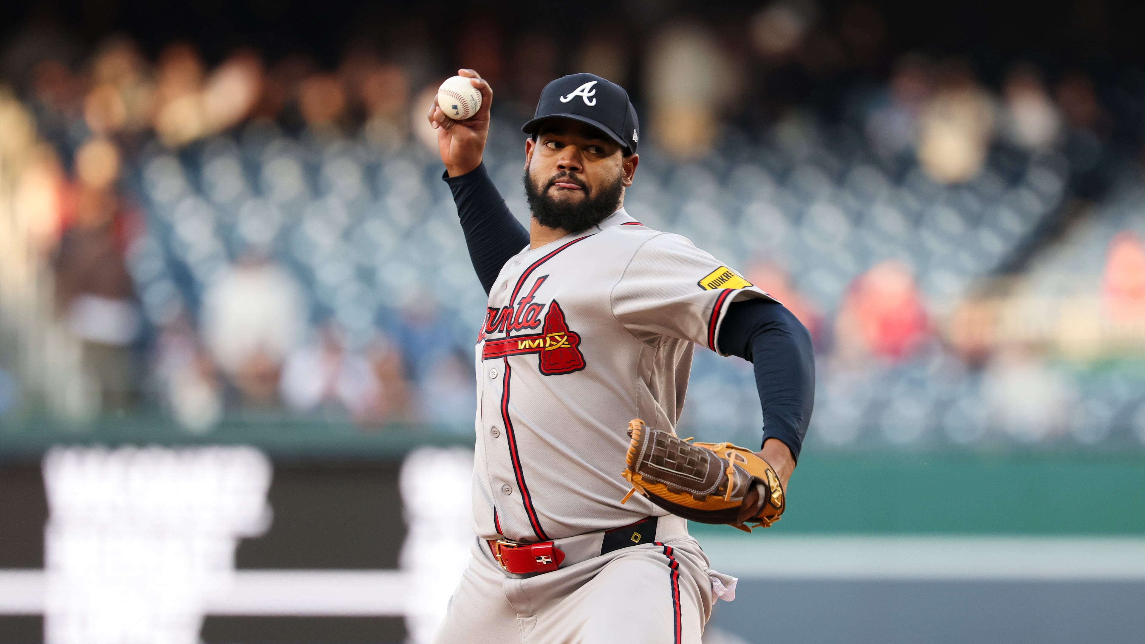 Atlanta Braves pitcher Reynaldo López throws during the first inning of a baseball game against the Washington Nationals, Tuesday, April 21, 2026, in Washington. (AP Photo/Terrance Williams)