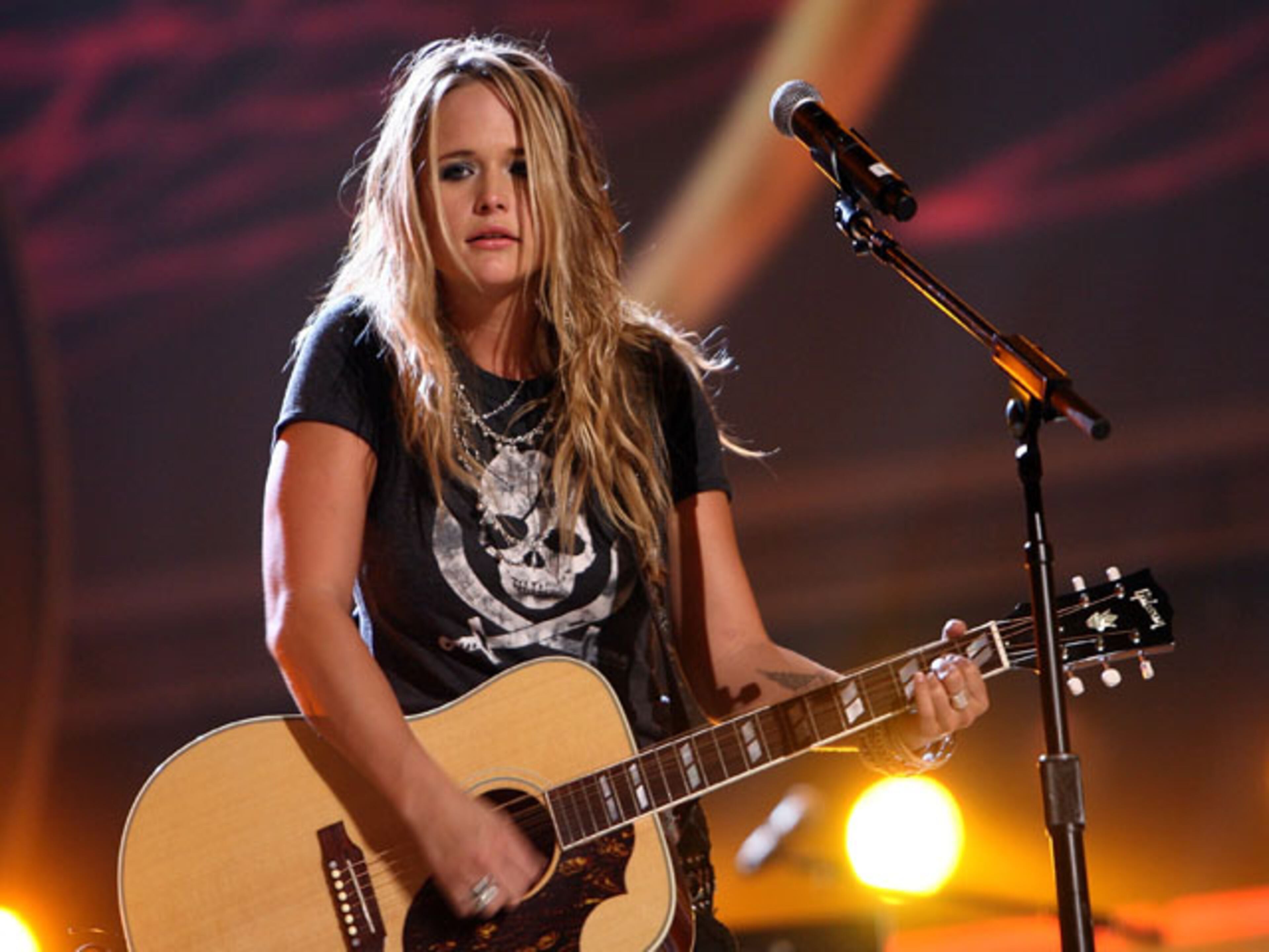 LAS VEGAS - MAY 21: Musician Miranda Lambert performs onstage during the rehearsals for Academy of Country Music Awards held at the MGM Grand Garden Arena on May 21, 2006 in Las Vegas, Nevada. (Photo by Kevin Winter/Getty Images)