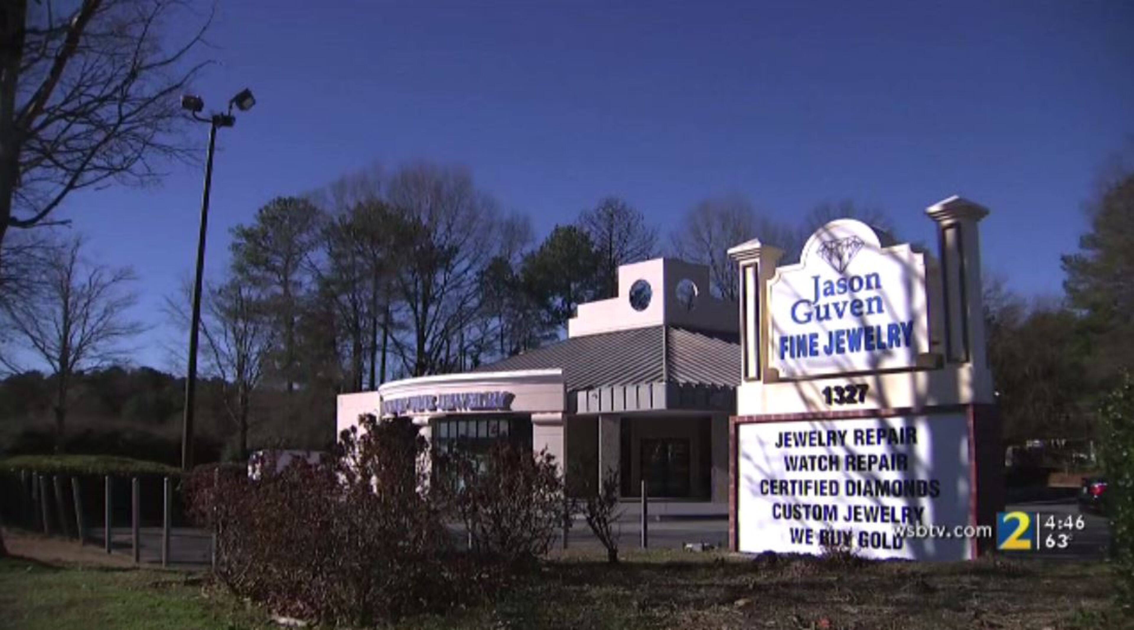 The burglars climbed onto the roof of Jason Guven Fine Jewelry on Holcomb Bridge Road last week before rappelling into the shop and spending about eight hours inside, authorities said.