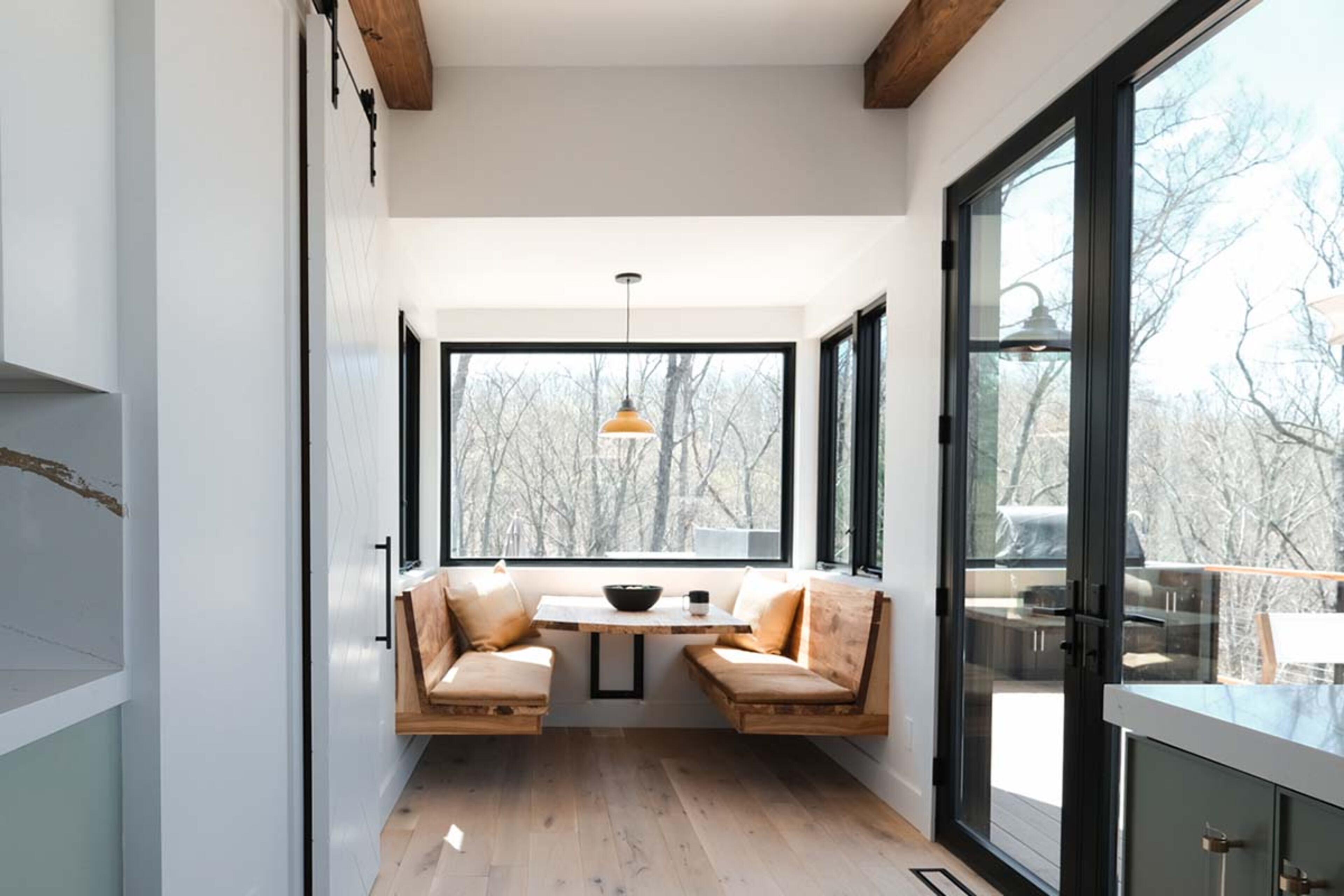 Start your perfect morning in the pecan breakfast booth.