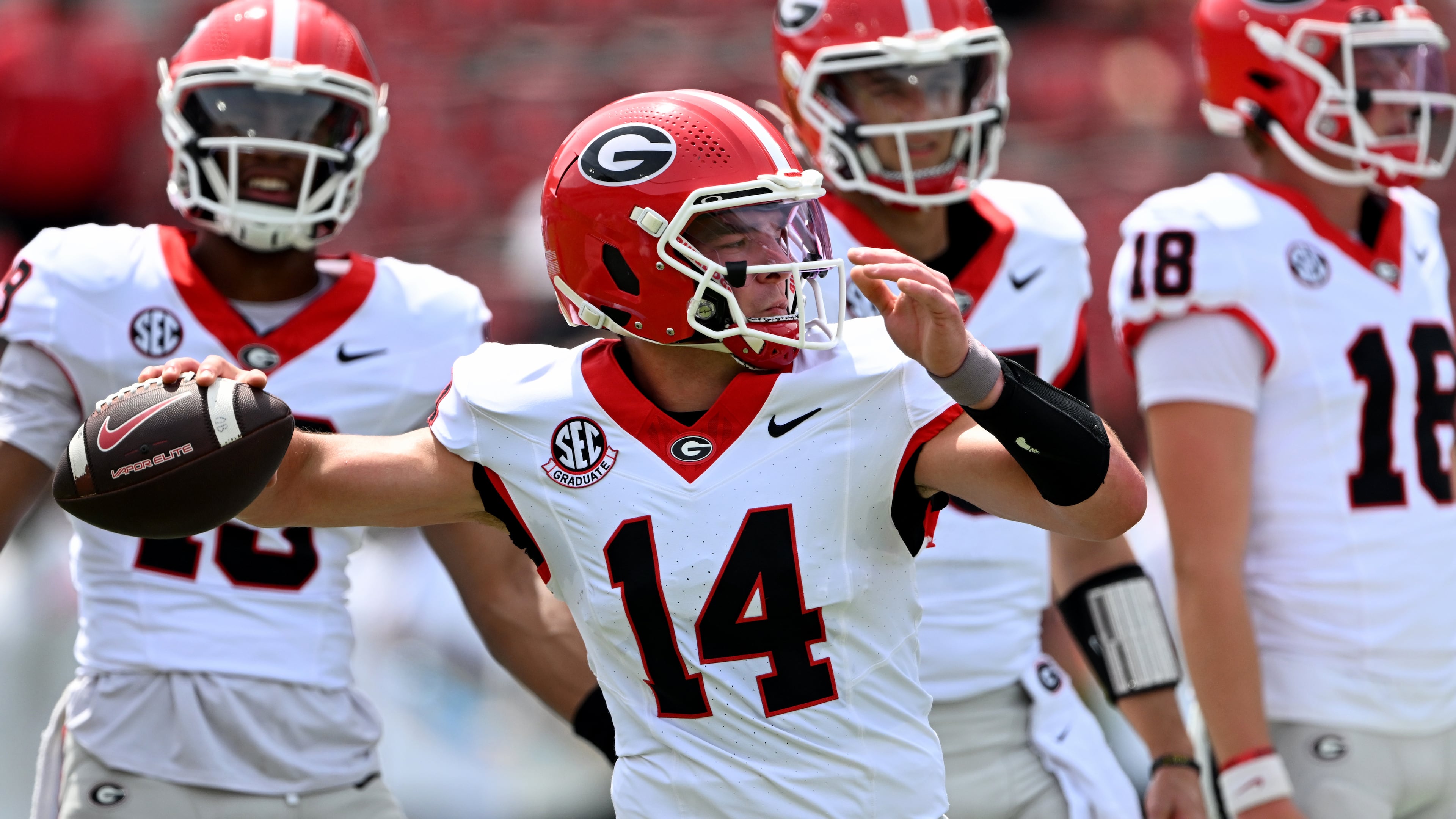 Georgia quarterback Gunner Stockton warms up during 2026 G-Day spring football game at Sanford Stadium, Saturday, April 18, 2026, in Athens. (Hyosub Shin/AJC)