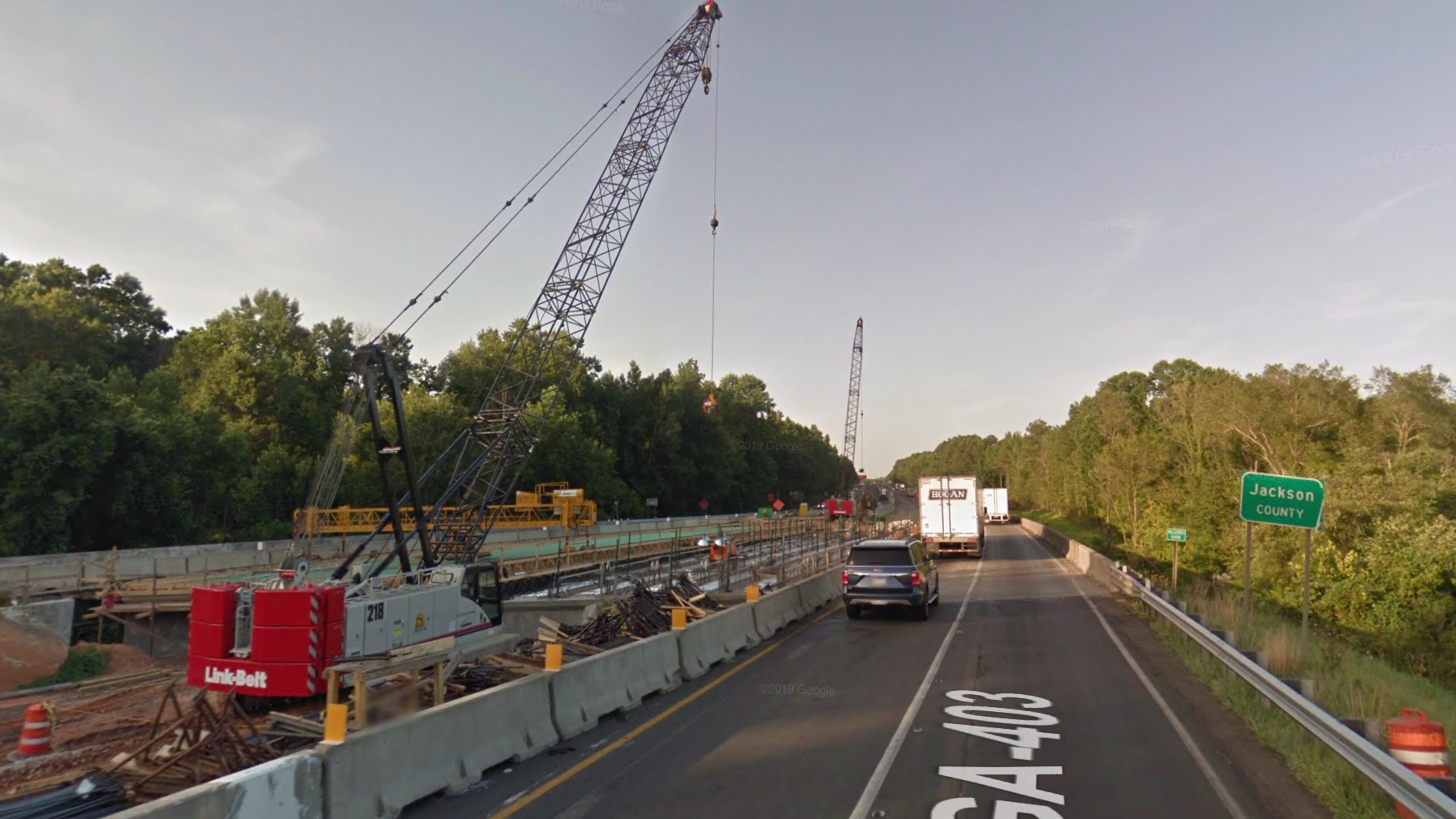 Construction activity continues on the I-85 widening project resulting in single-lane closures near Braselton in Barrow and Jackson counties. (Google Maps)