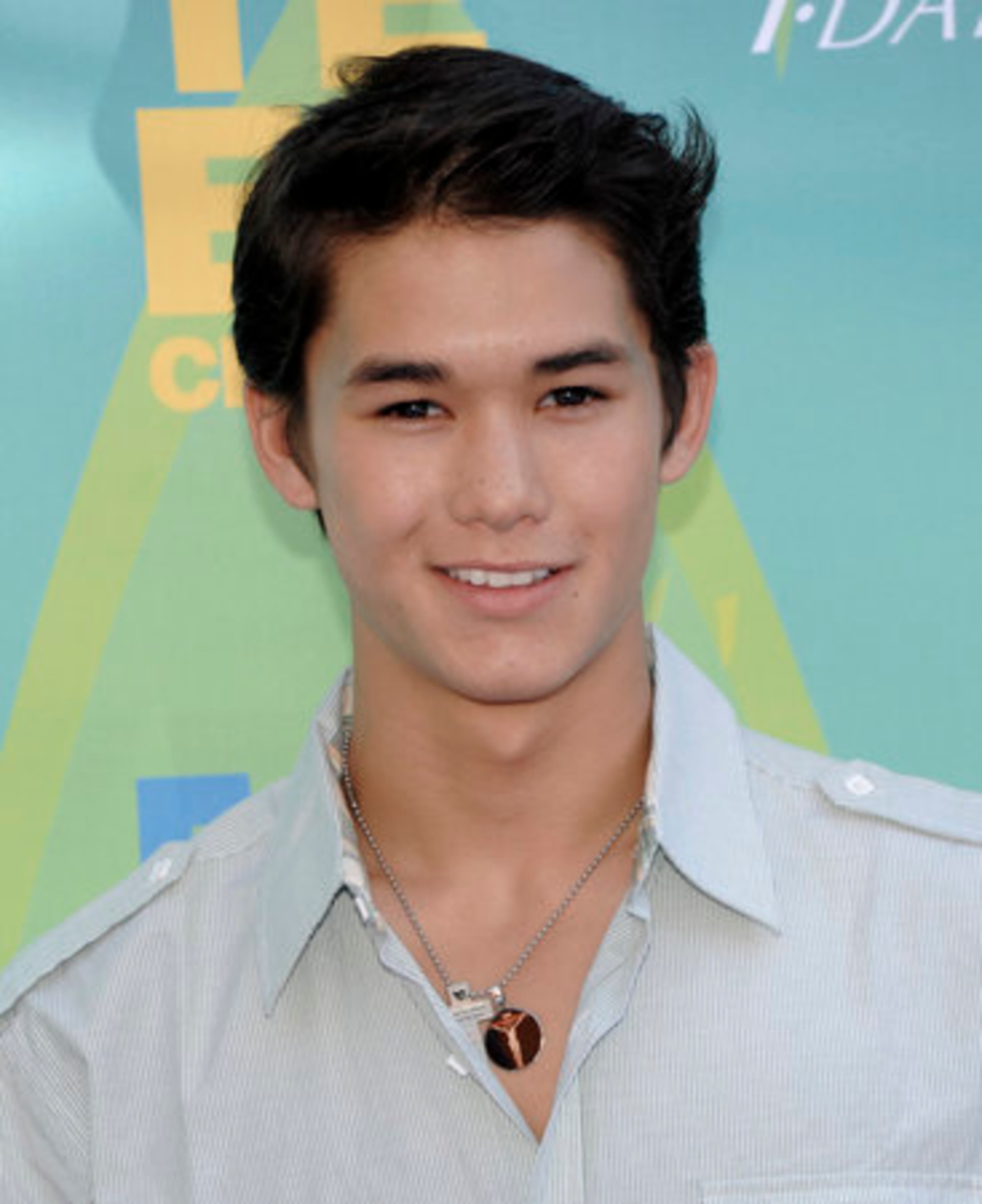 "Twilight" actor Boo Boo Smith is all smiles.