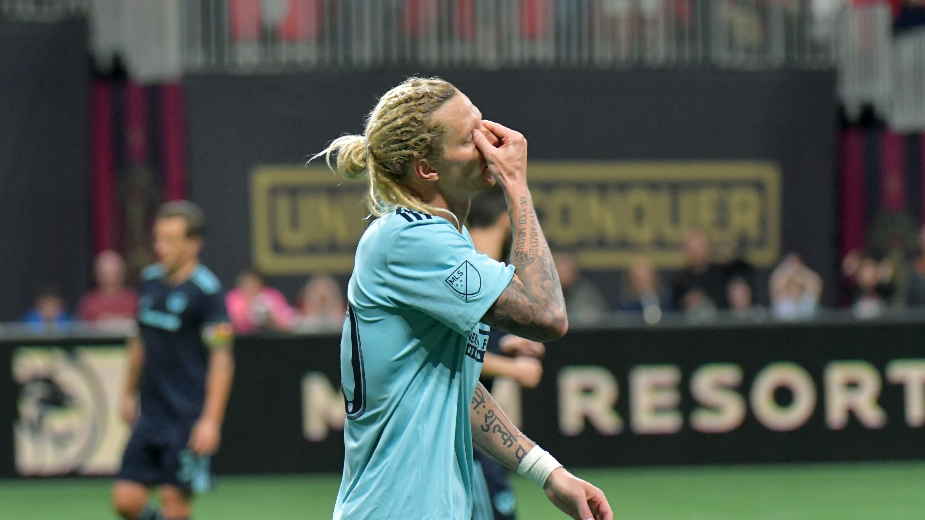 Atlanta United midfielder Brek Shea (20) reacts after failing a score during the second half in a MLS soccer match at Mercedes-Benz Stadium in Atlanta on Saturday, April 20, 2019. FC Dallas won 2-1 over the Atlanta United. HYOSUB SHIN / HSHIN@AJC.COM