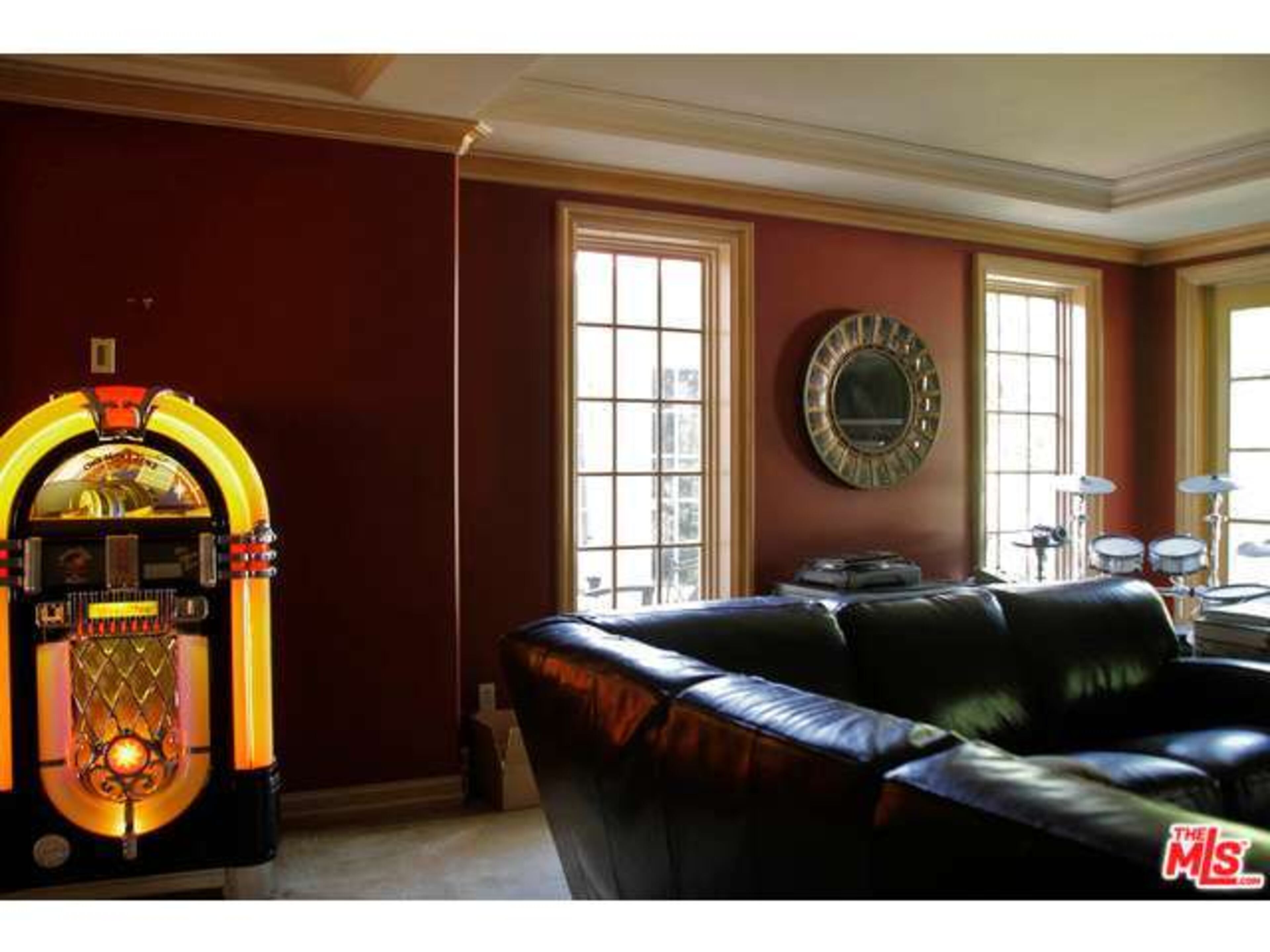 The family and living room comes with a wet-bar, and a butlers pantry off the kitchen. Information: http://www.redfin.com/CA/Tarzana/5143-Otis-Ave-91356/home/4110687