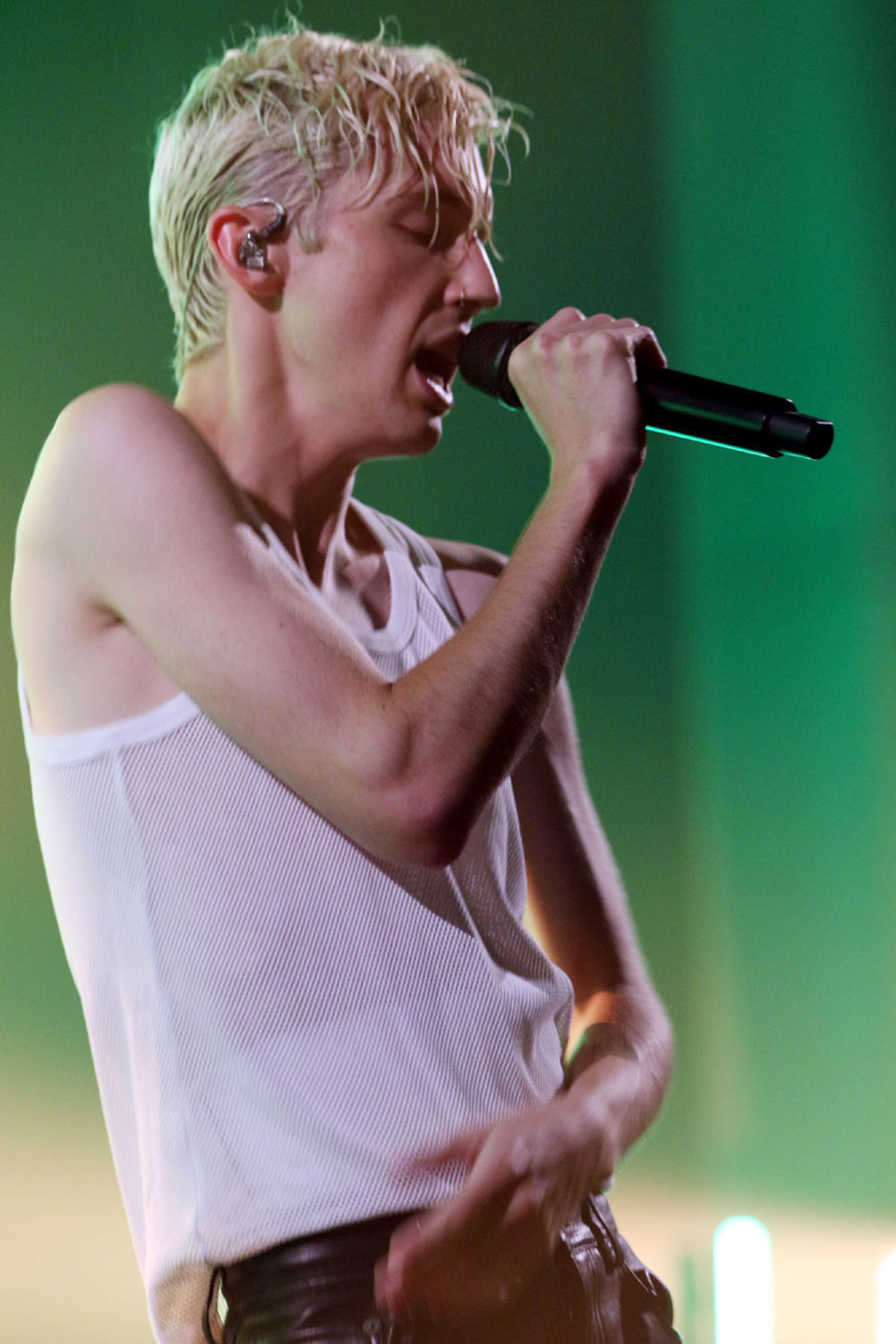 Troye Sivan brought his Bloom Tour to the Coca Cola Roxy Theatre on Monday, October 1, 2018, with Kim Petras and Leland opening.
Robb Cohen Photography & Video /RobbsPhotos.com