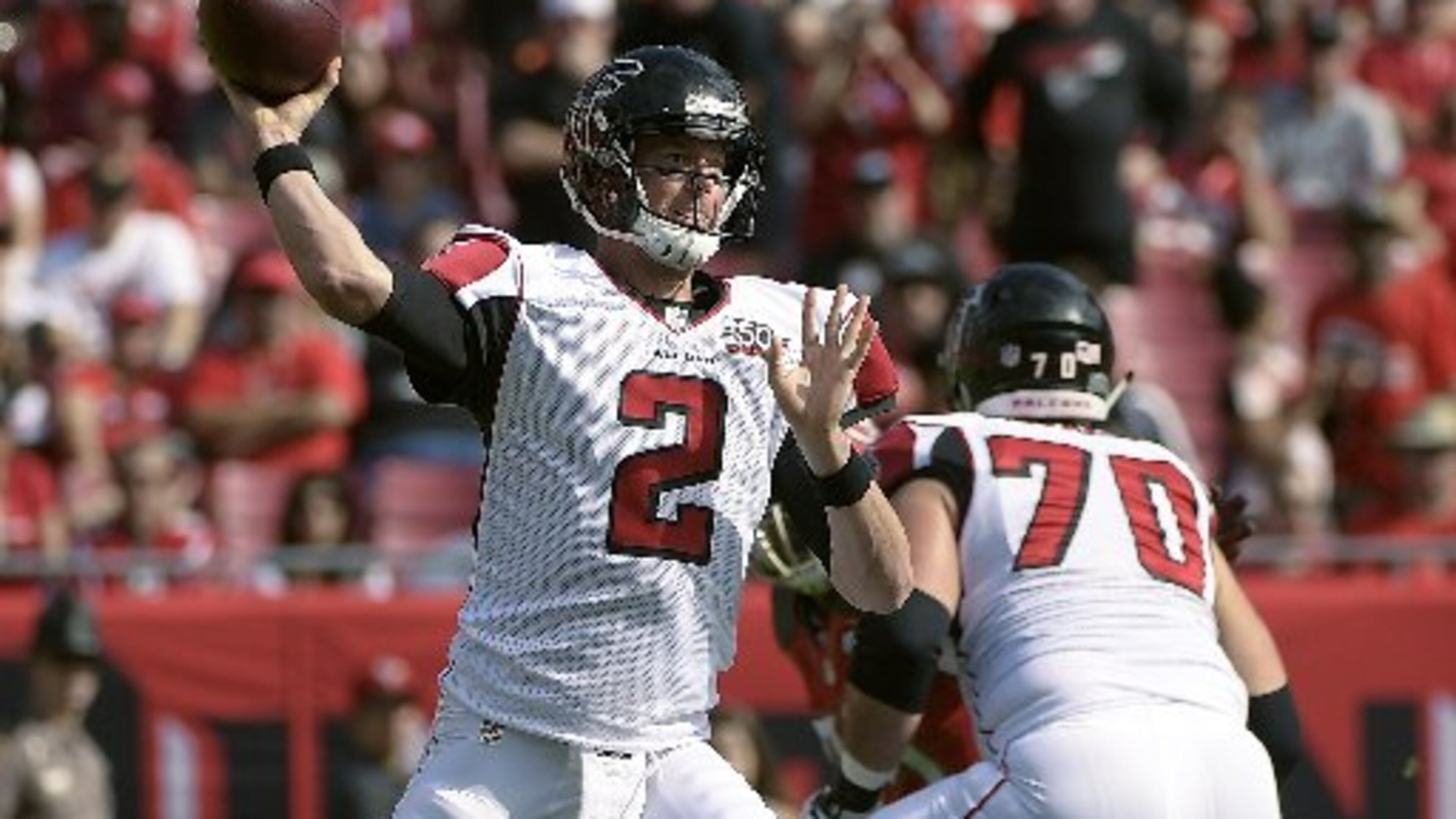 Atlanta Falcons quarterback Matt Ryan (2) throws a pass against the Tampa Bay Buccaneers during the first quarter of an NFL football game Sunday, Dec. 6, 2015, in Tampa, Fla. (AP Photo/Phelan M. Ebenhack)