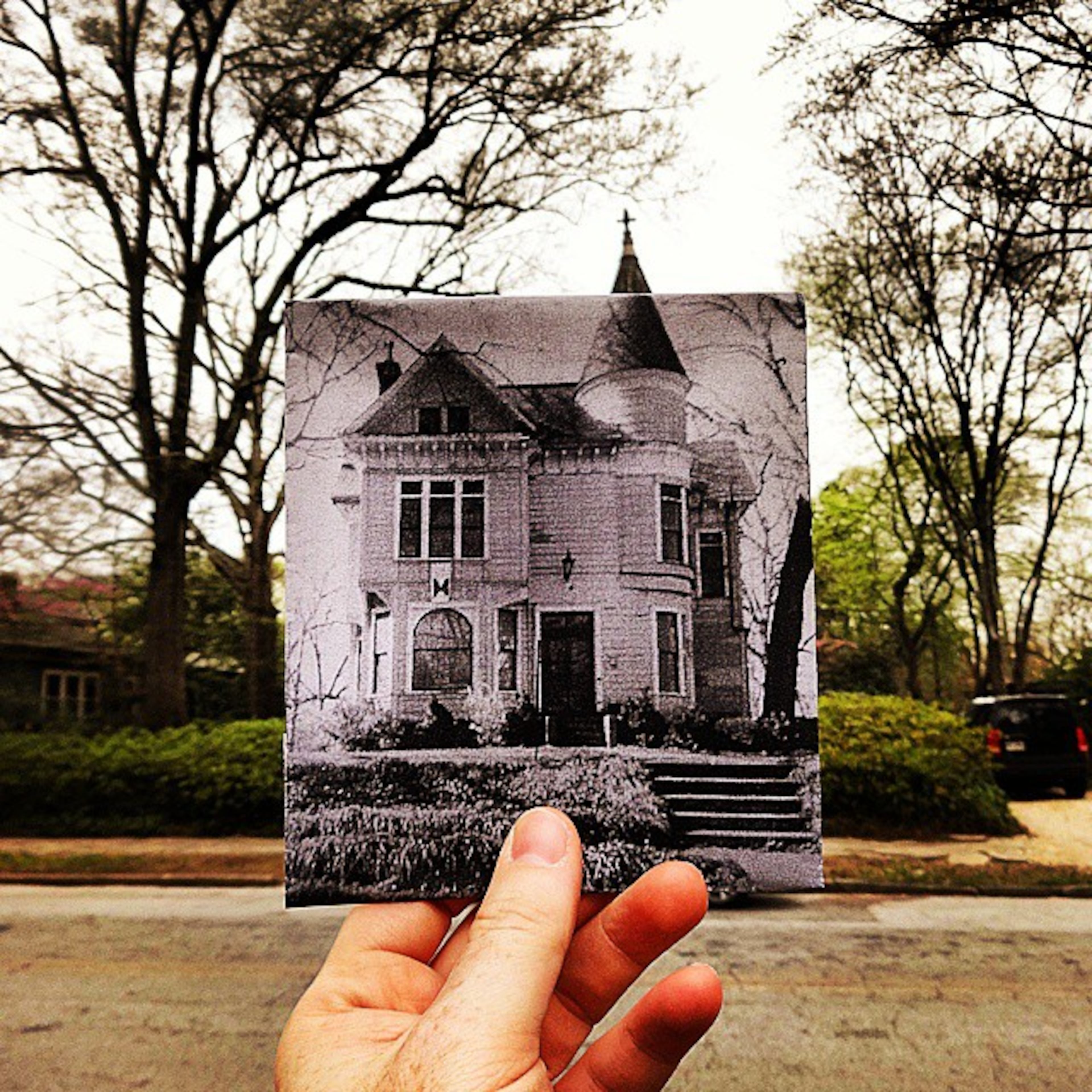 The former home of Ernest Woodruff on Euclid Avenue in Inman Park. Credit: Christopher Moloney. Used with permission. See more on his FILMography blog and his Instagram page.