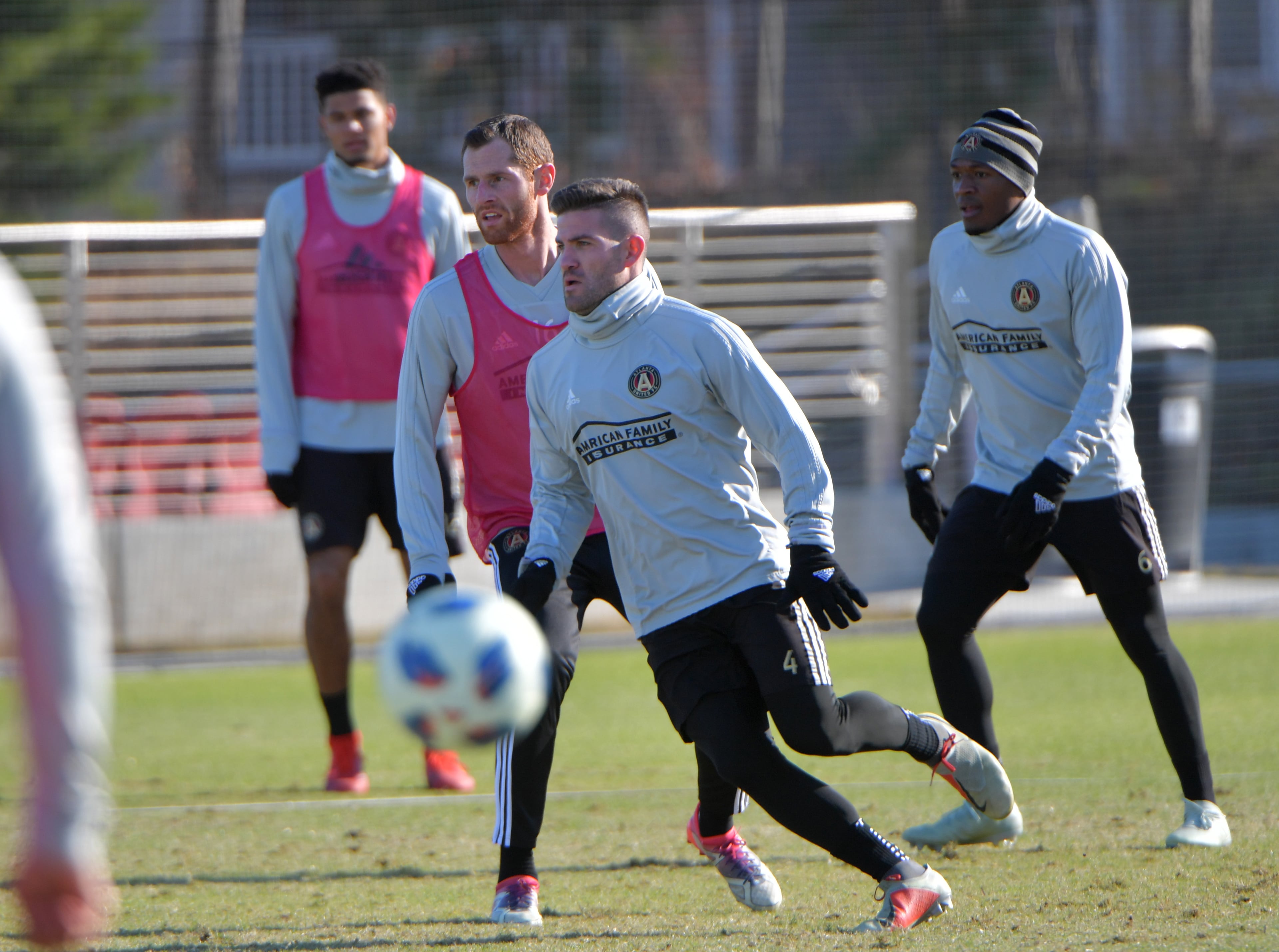 Defender Greg Garza (4) works with the ball during Tuesday's practice at Children's Healthcare of Atlanta Training Ground in Marietta. (Hyosub Shin/hshin@ajc.com)