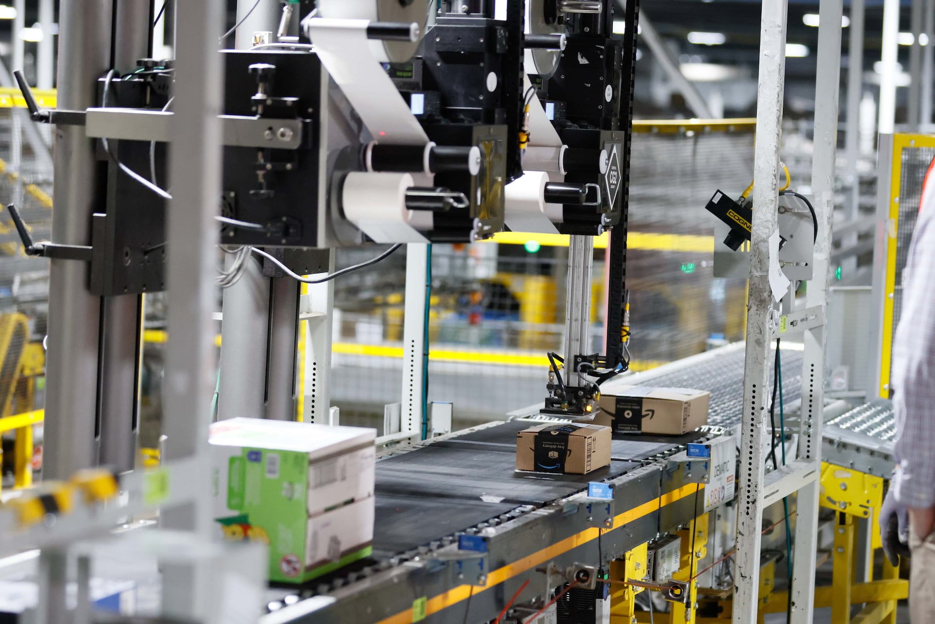 Fulton board to consider tax break for $500M Amazon project