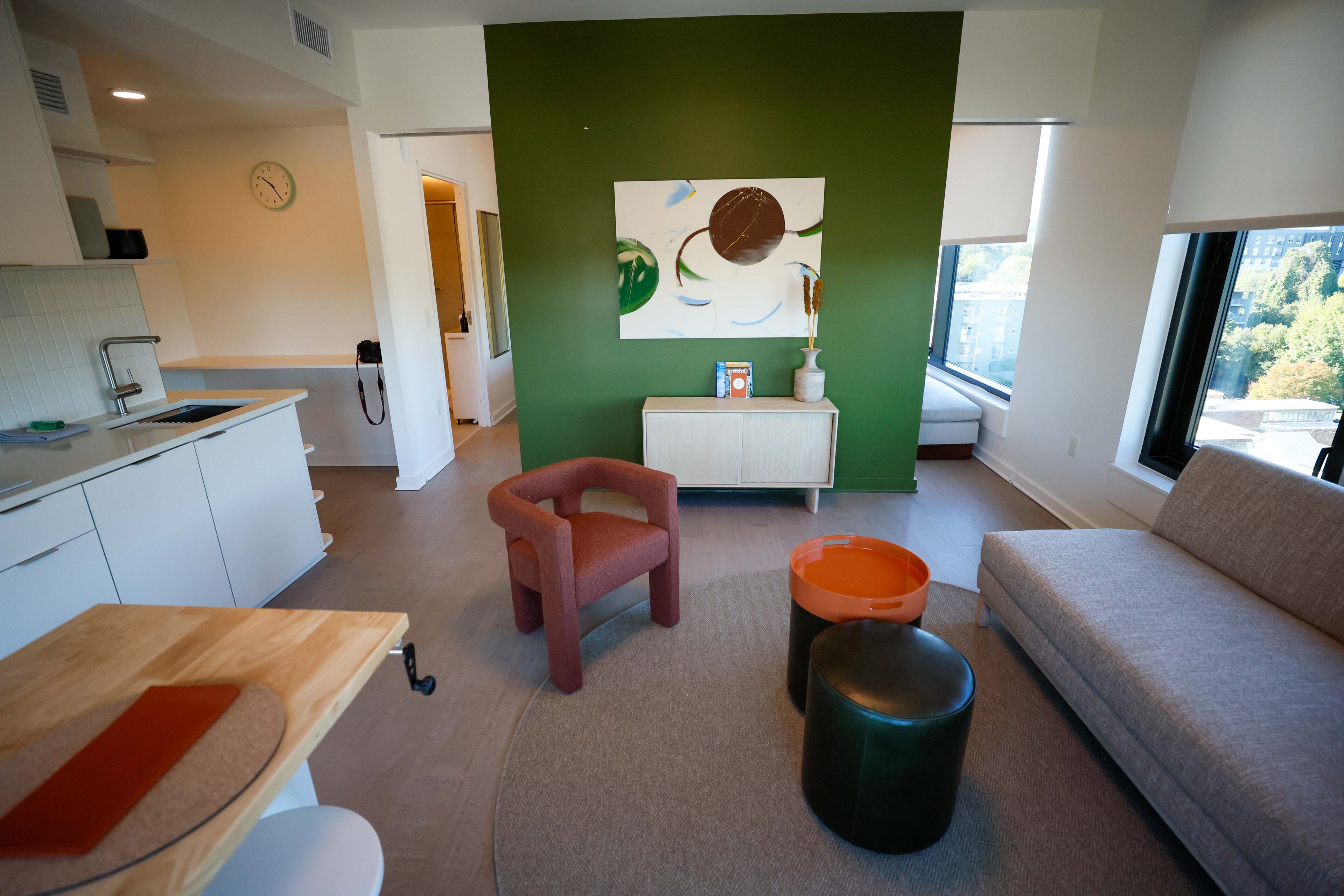 Scout Living presents an impeccably curated living space. It features two bedrooms, two bathrooms, and breathtaking views of the Atlanta skyline, all within a 768-square-foot unit.
(Miguel Martinez / AJC)