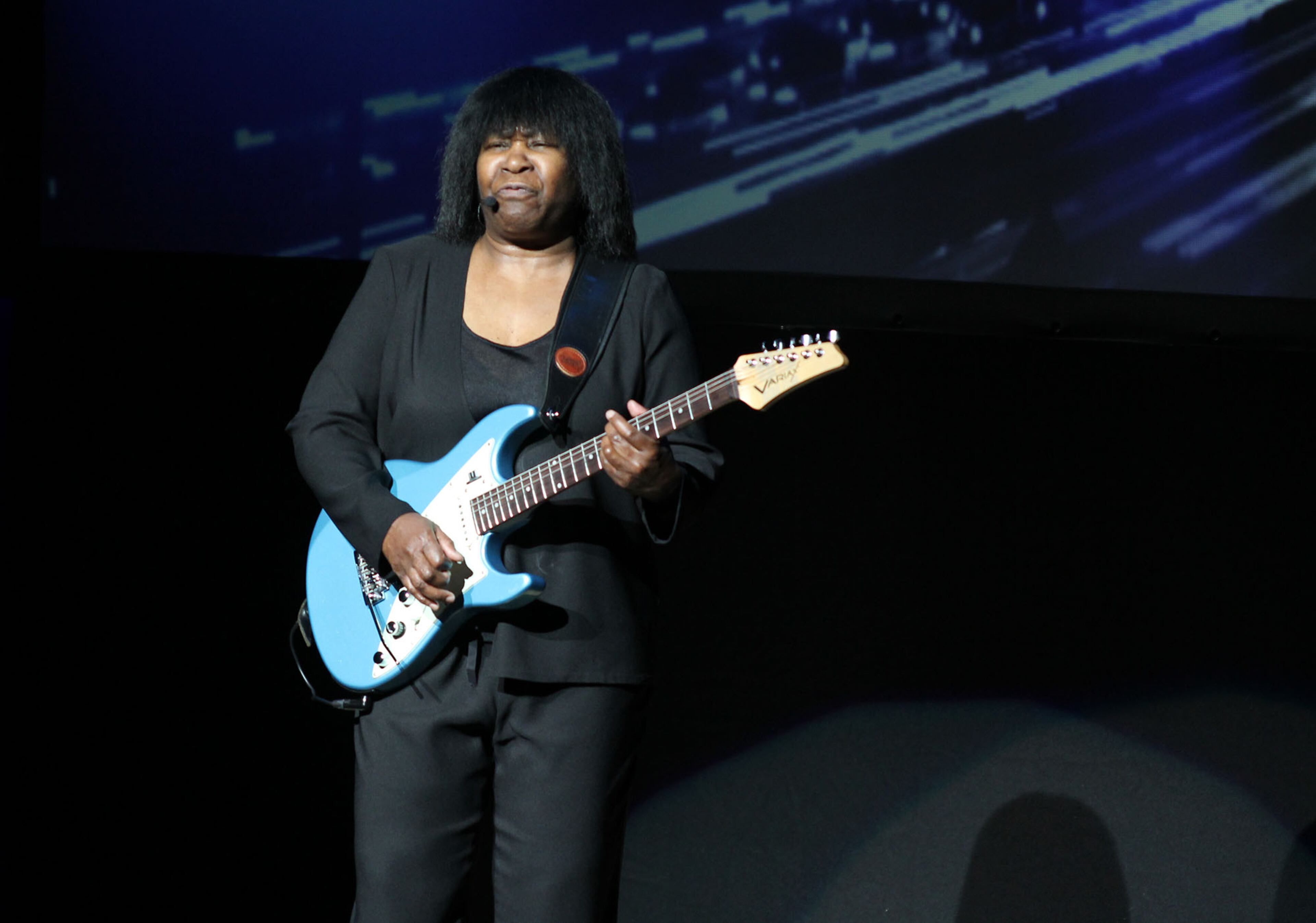 British-Caribbean singer-songwriter Joan Armatrading starts her Wednesday, April 29, 2015 set at Atlanta Symphony Hall with "City Girl," from her 1972 debut album, "Whatever's For Us," co-written by then partner Pam Nestor. Armatrading became the first black British female musician to enjoy international success in genres spanning rock, pop, blues, folk, reggae and jazz. (Akili-Casundria Ramsess/Special to the AJC)