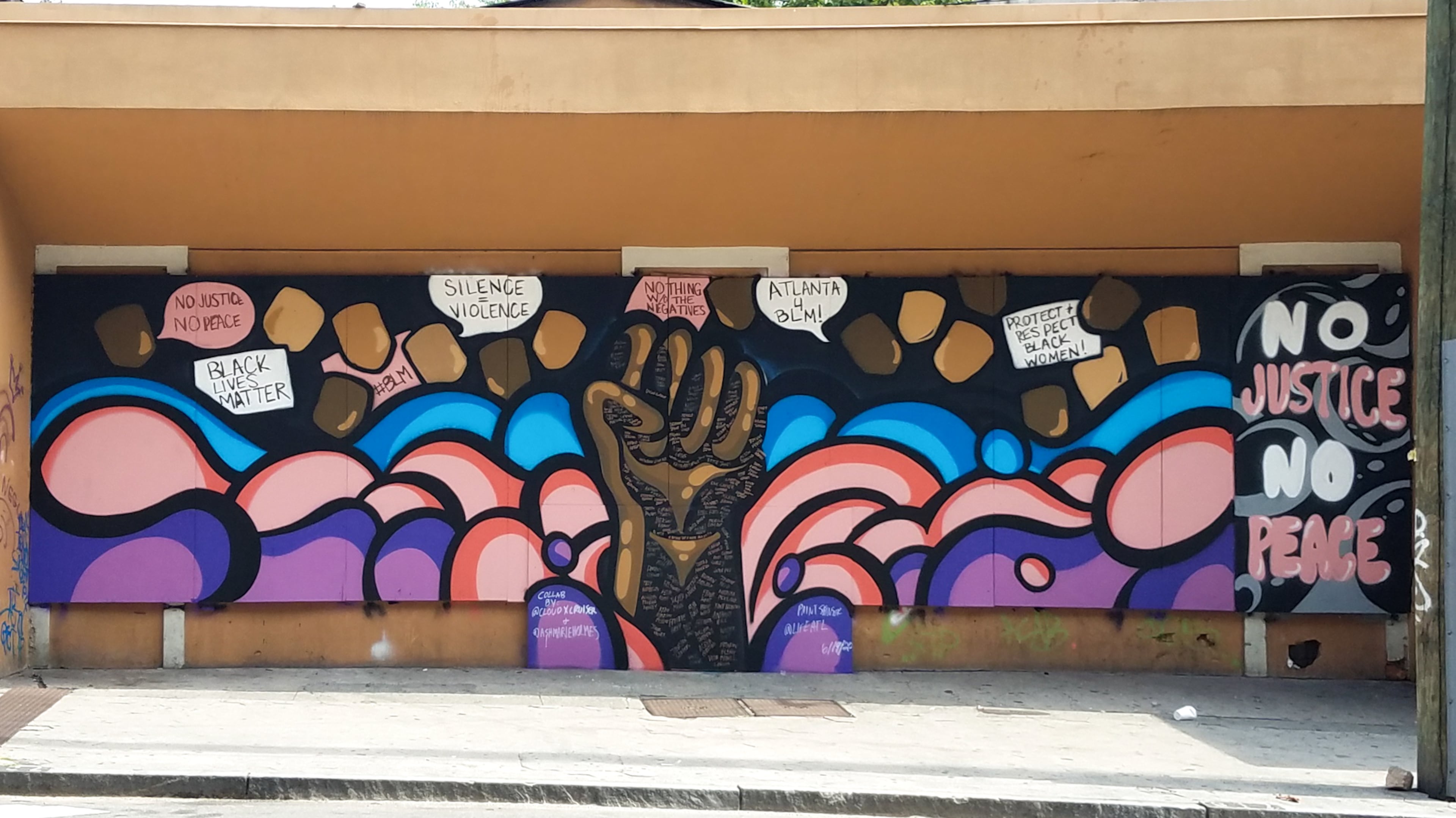 A Black Lives Matter mural painted by Erbriyon Barrett and Ashley Marie Holmes. (Photo by Arthur Rudick)