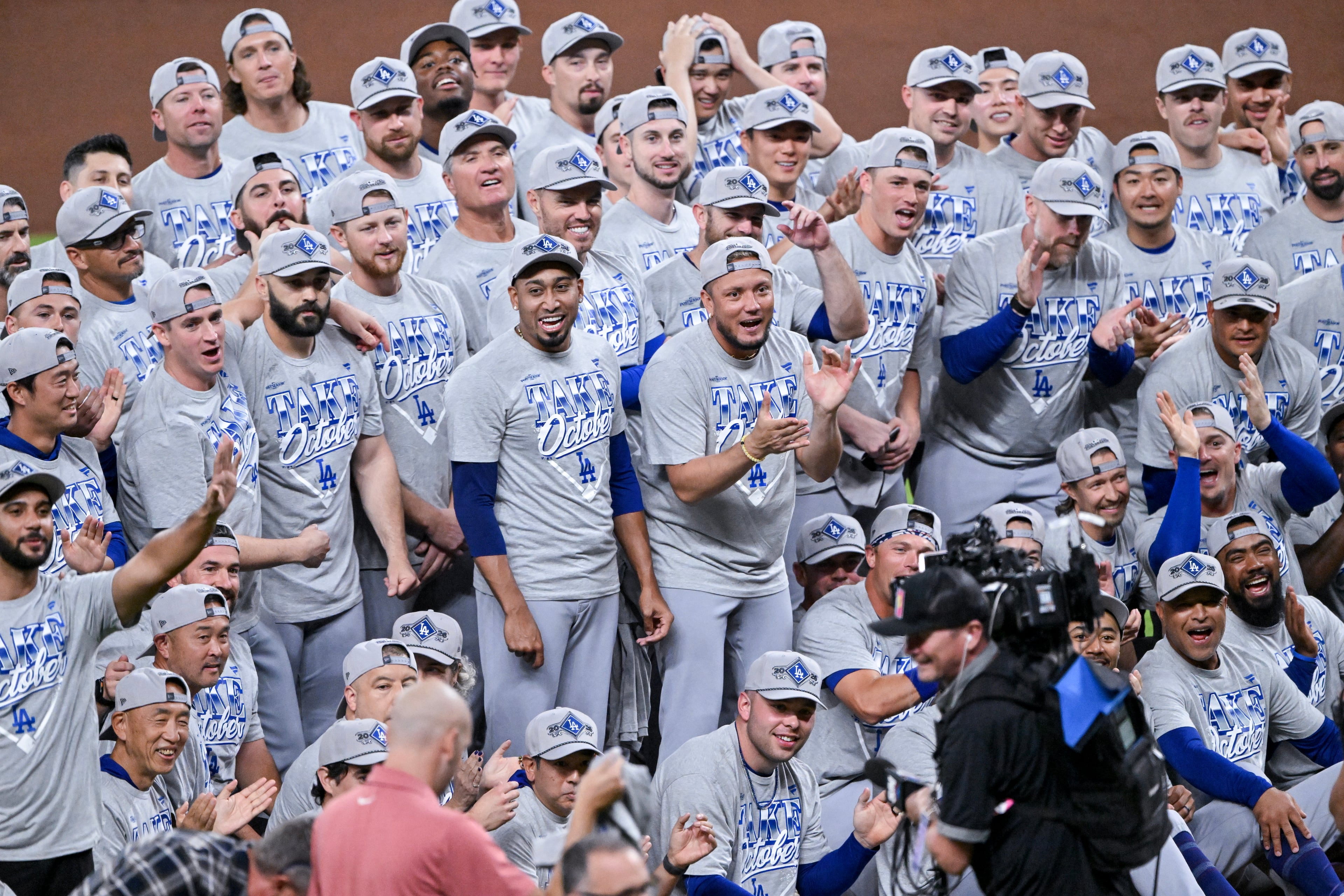 The Los Angeles Dodgers celebrate after defeating the Atlanta Braves in Game 4 of the MLB National League Division Series between the Atlanta Braves and the Los Angeles Dodgers, Wednesday, Oct. 7, 2026, in Atlanta. The Dodgers defeated the Braves 3 games to 1. (Hyosub Shin/AJC)