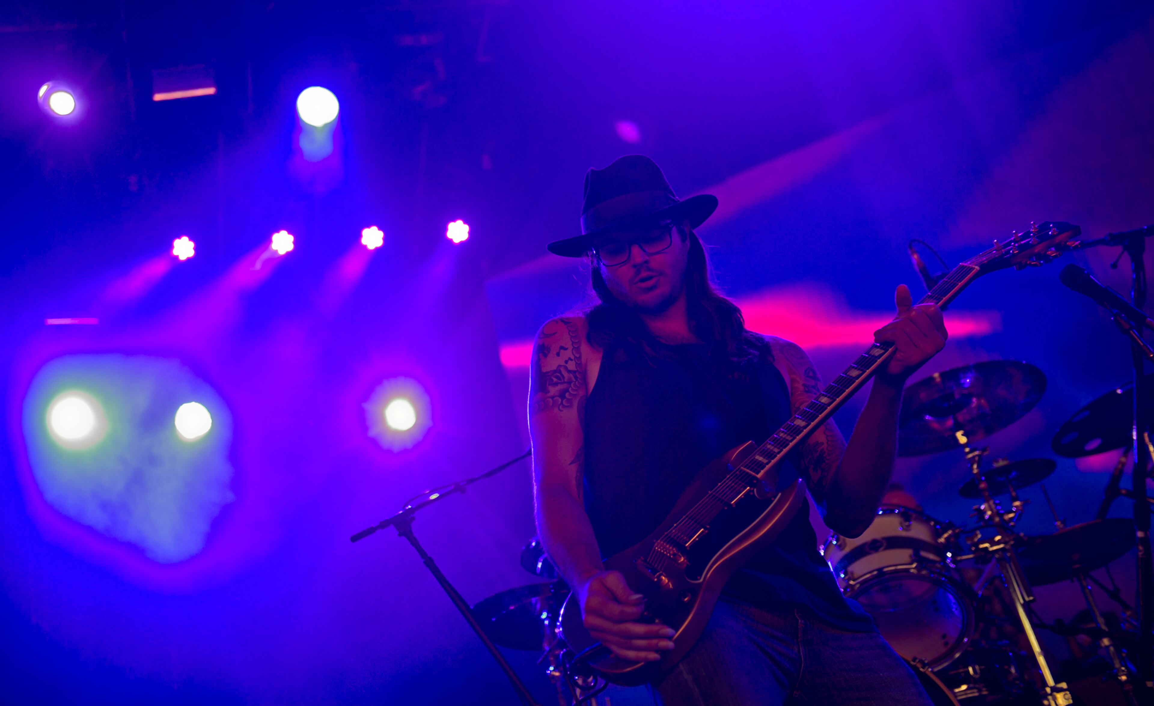 July 25, 2014 Atlanta - Guitarist Travis Bettis performs on stage with Lee Brice during Bryan's That's My Kind of Night Tour at Aaron's Amphitheatre at Lakewood in Atlanta on Friday, July 25, 2014. Lee Brice & the Love Cannons as well as Cole Swindell opened for Luke Bryan. JONATHAN PHILLIPS / SPECIAL