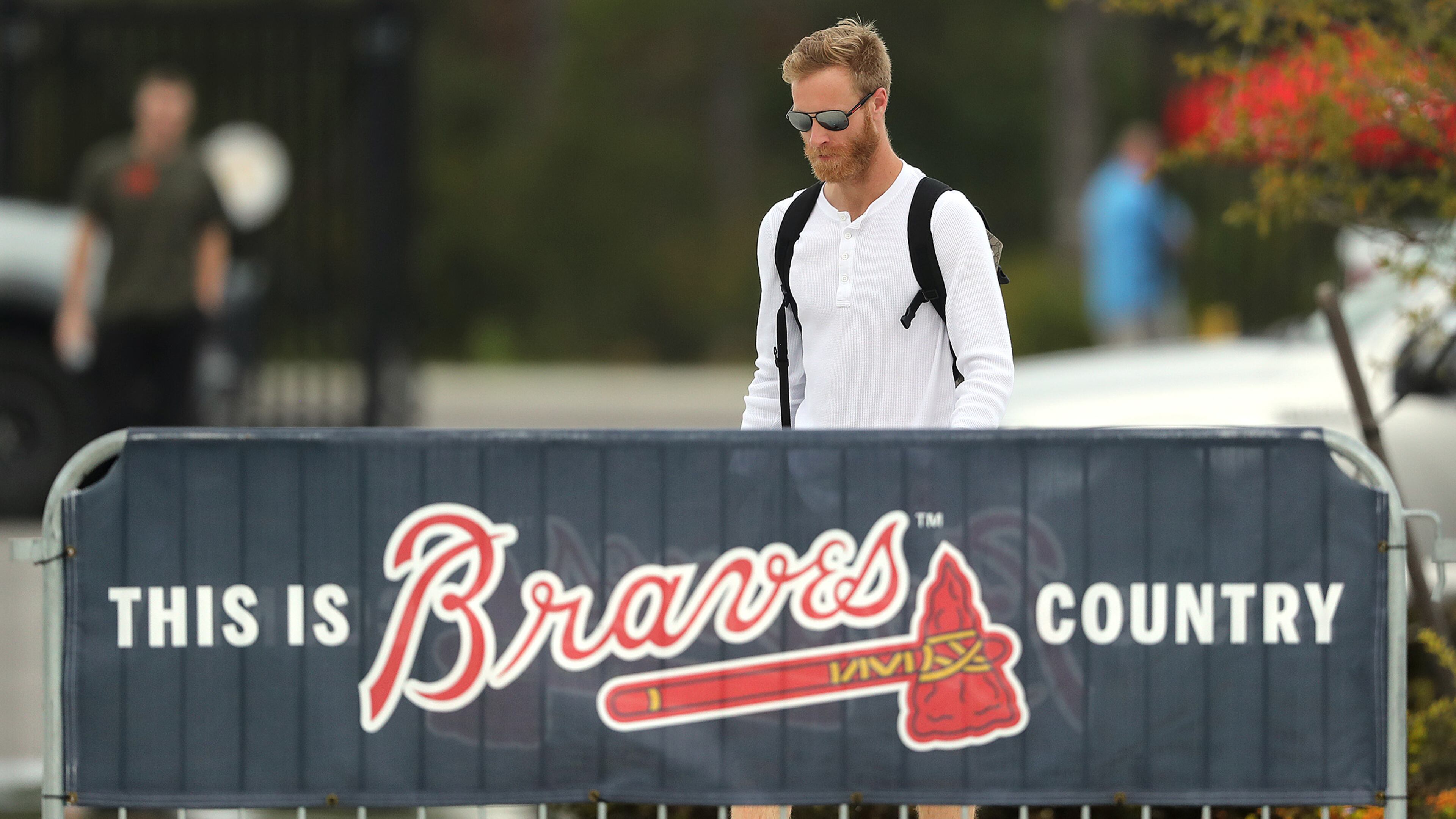 Braves pitcher Mike Foltynewicz arrives for spring training camp Wednesday, Feb. 12, 2020, in North Port, Fla.