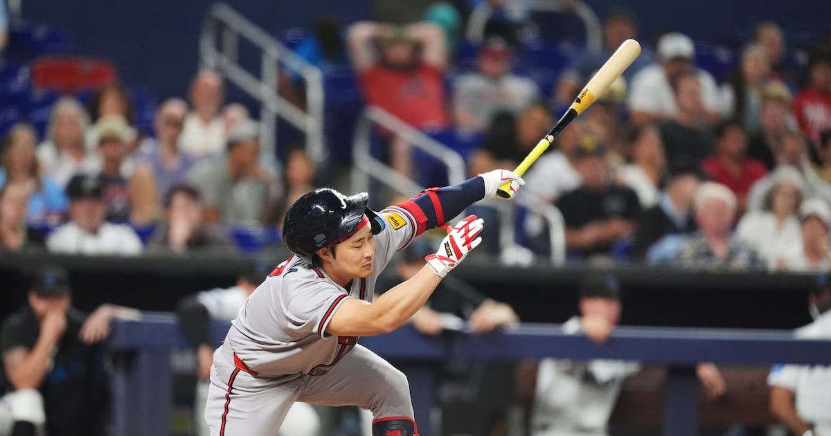 Atlanta Braves' high-salaried hitters Kim, Riley dragging down team