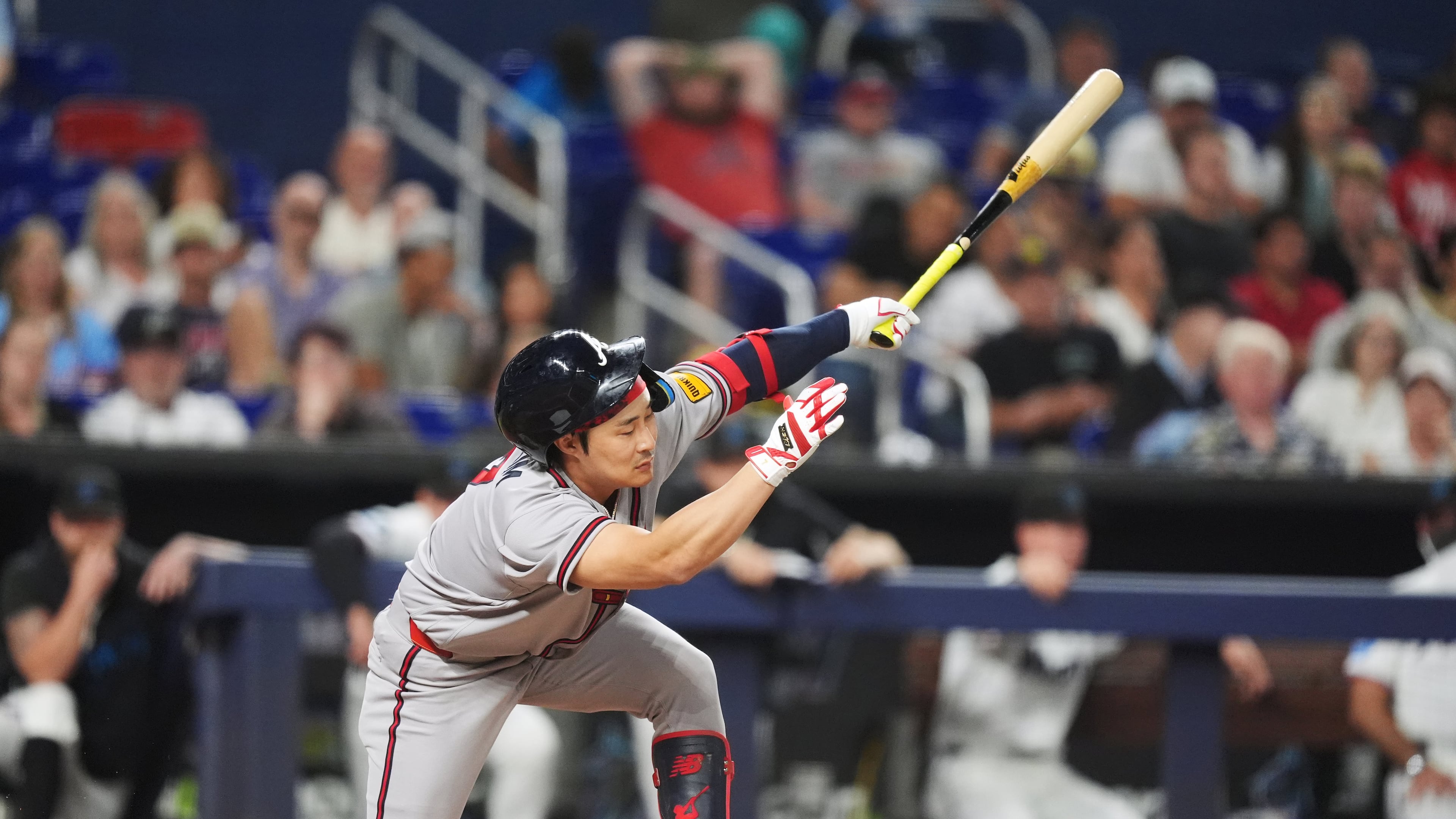 Atlanta Braves' high-salaried hitters Kim, Riley dragging down team