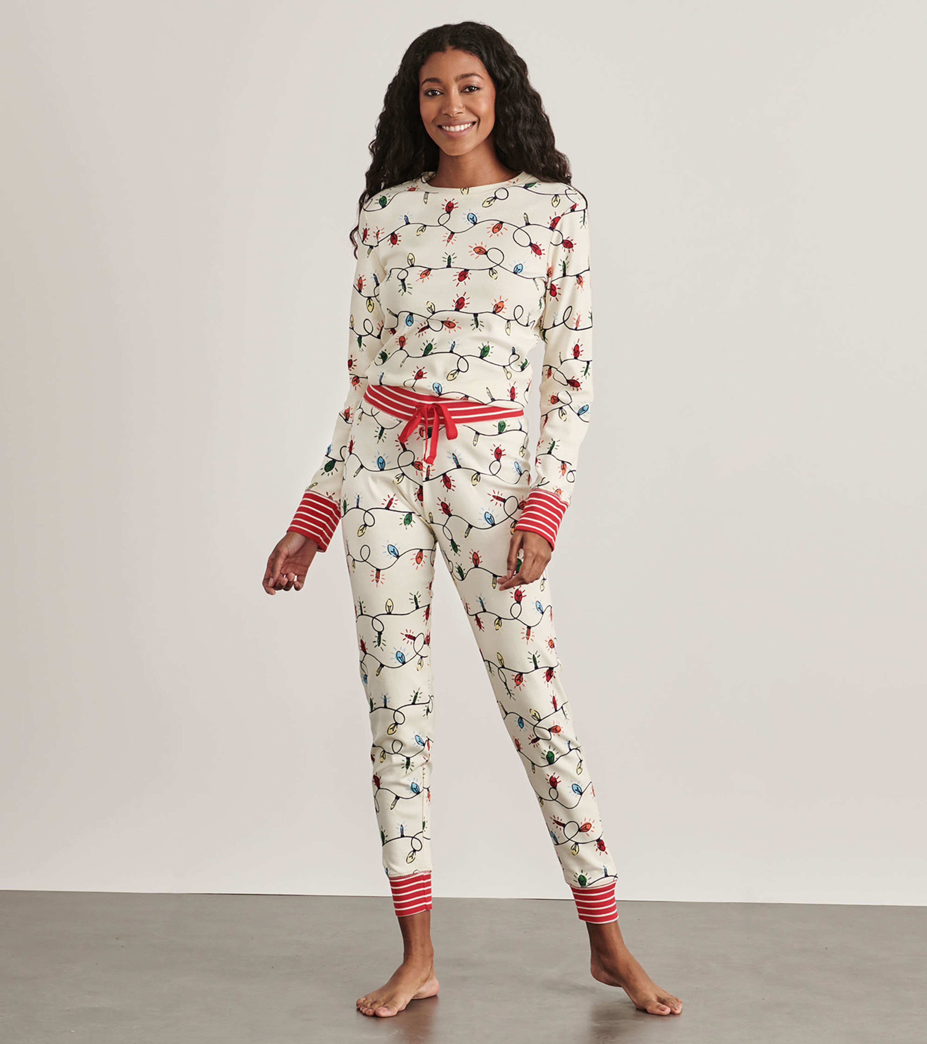 Spend the season in comfort with a two-piece set of soft organic cotton pajamas for her. Matching pieces are also available for babies, toddlers, children and dads. /
Courtesy of Hatley