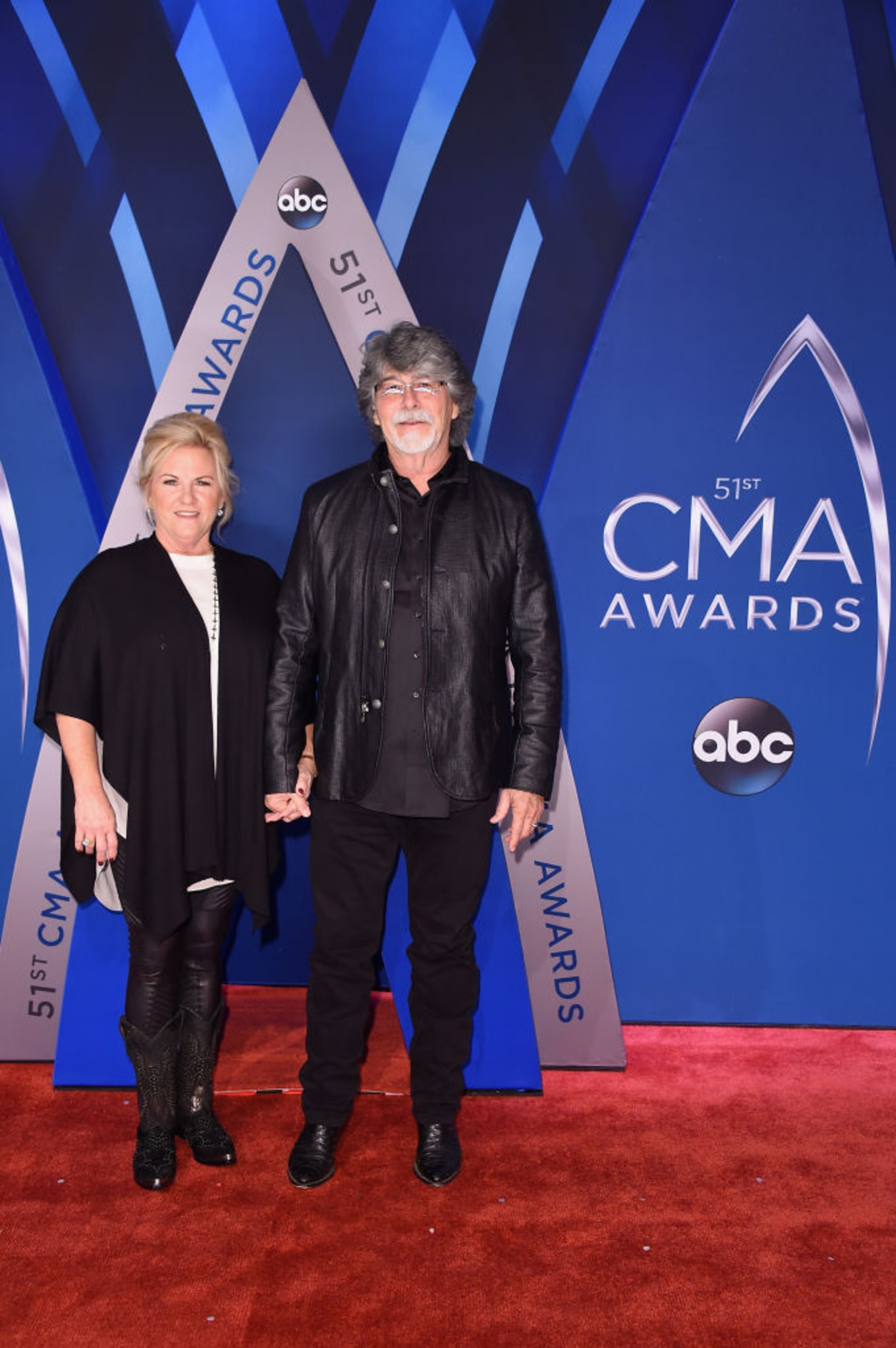 NASHVILLE, TN - NOVEMBER 08: Randy Owen of musical group Alabama (R) and wife Kelly Owen (L) attend the 51st annual CMA Awards at the Bridgestone Arena on November 8, 2017 in Nashville, Tennessee. (Photo by Michael Loccisano/Getty Images)