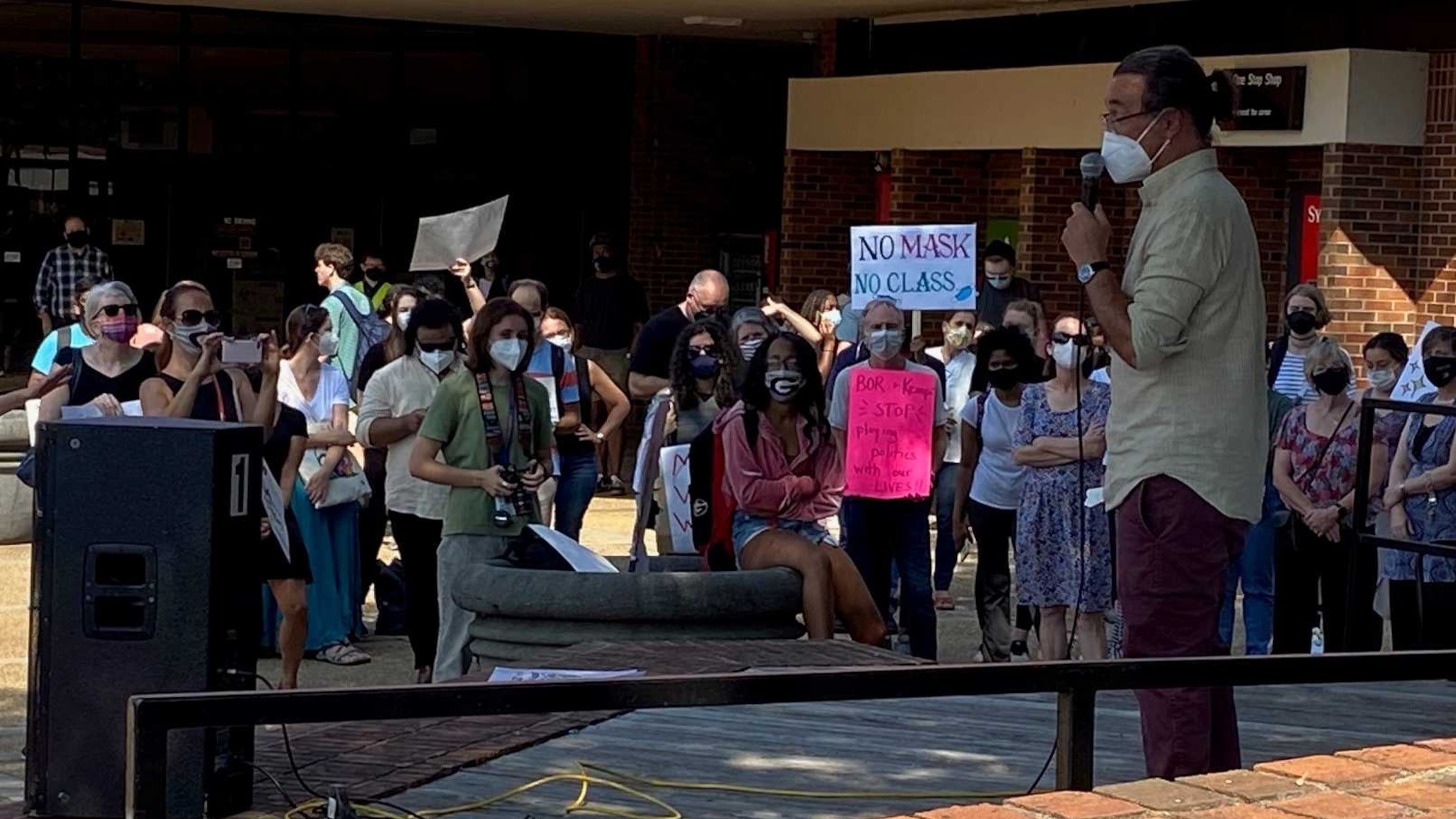 ATHENS, Sept. 14, 2021 - University of Georgia professor Joseph Fu speaks at a rally on campus on Sept. 14, 2021 demanding mask mandates and other measures to help mitigate the spread of COVID-19 at the university. Fu requires students to wear masks in his classes, which violates University System of Georgia policy. ERIC STIRGUS/ERIC.STIRGUS@AJC.COM.