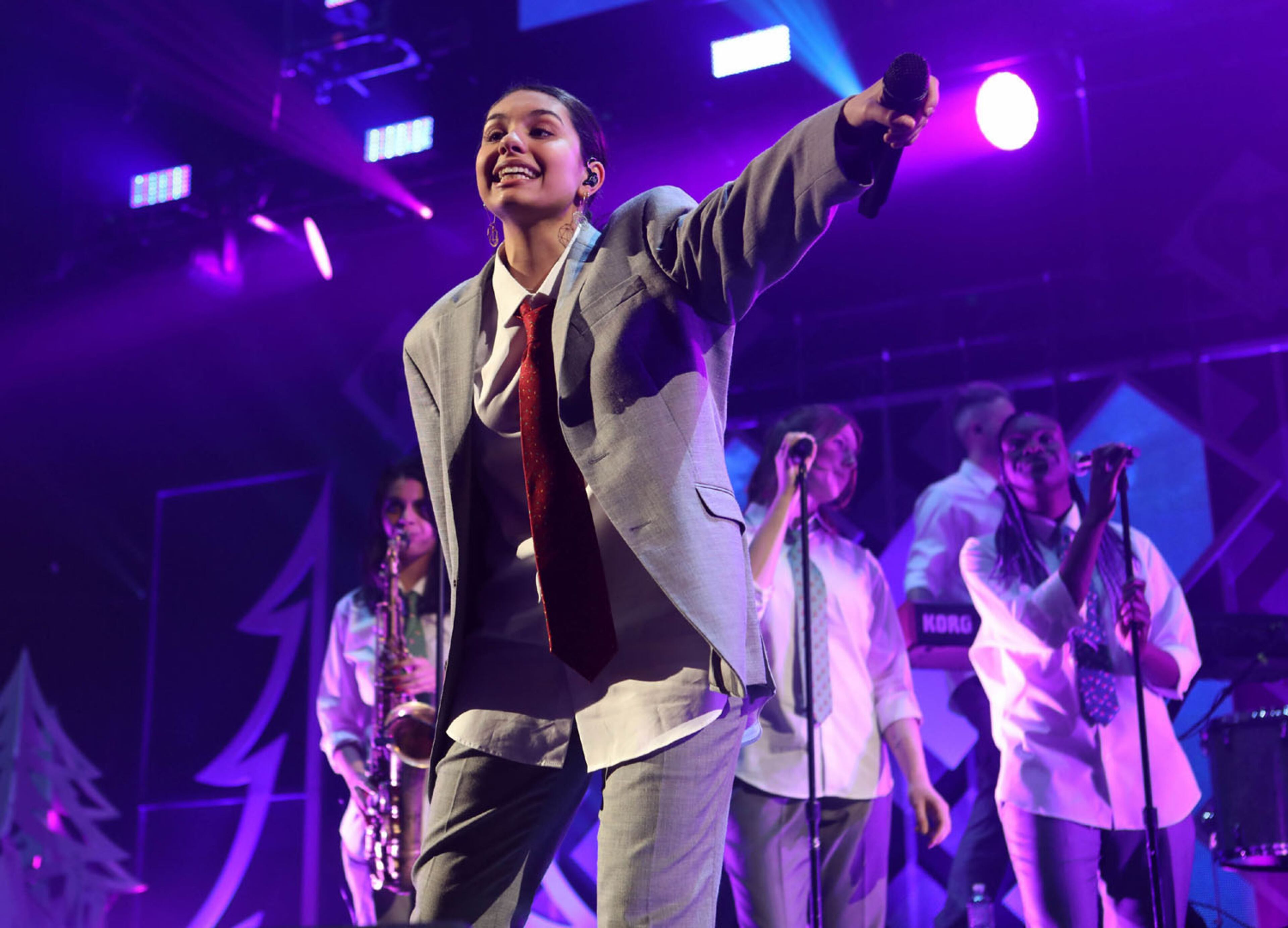 Alessia Cara performs at the Power 96.1 Jingle Ball 2018 at State Farm Arena on Friday, December 14, 2018. (Photo:
Robb Cohen Photography & Video /RobbsPhotos.com)
