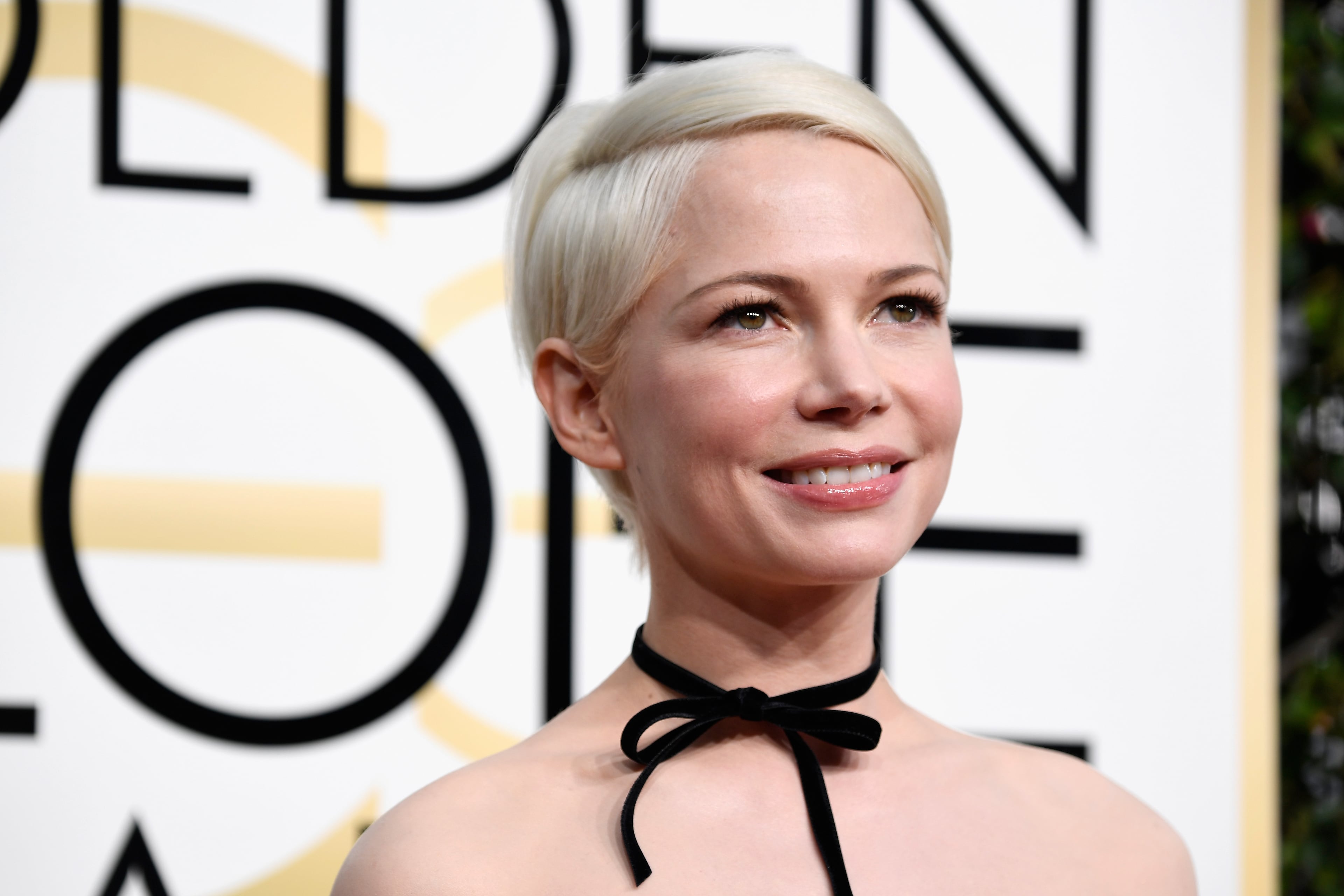 BEVERLY HILLS, CA - JANUARY 08: Actress Michelle Williams attends the 74th Annual Golden Globe Awards at The Beverly Hilton Hotel on January 8, 2017 in Beverly Hills, California. (Photo by Frazer Harrison/Getty Images)