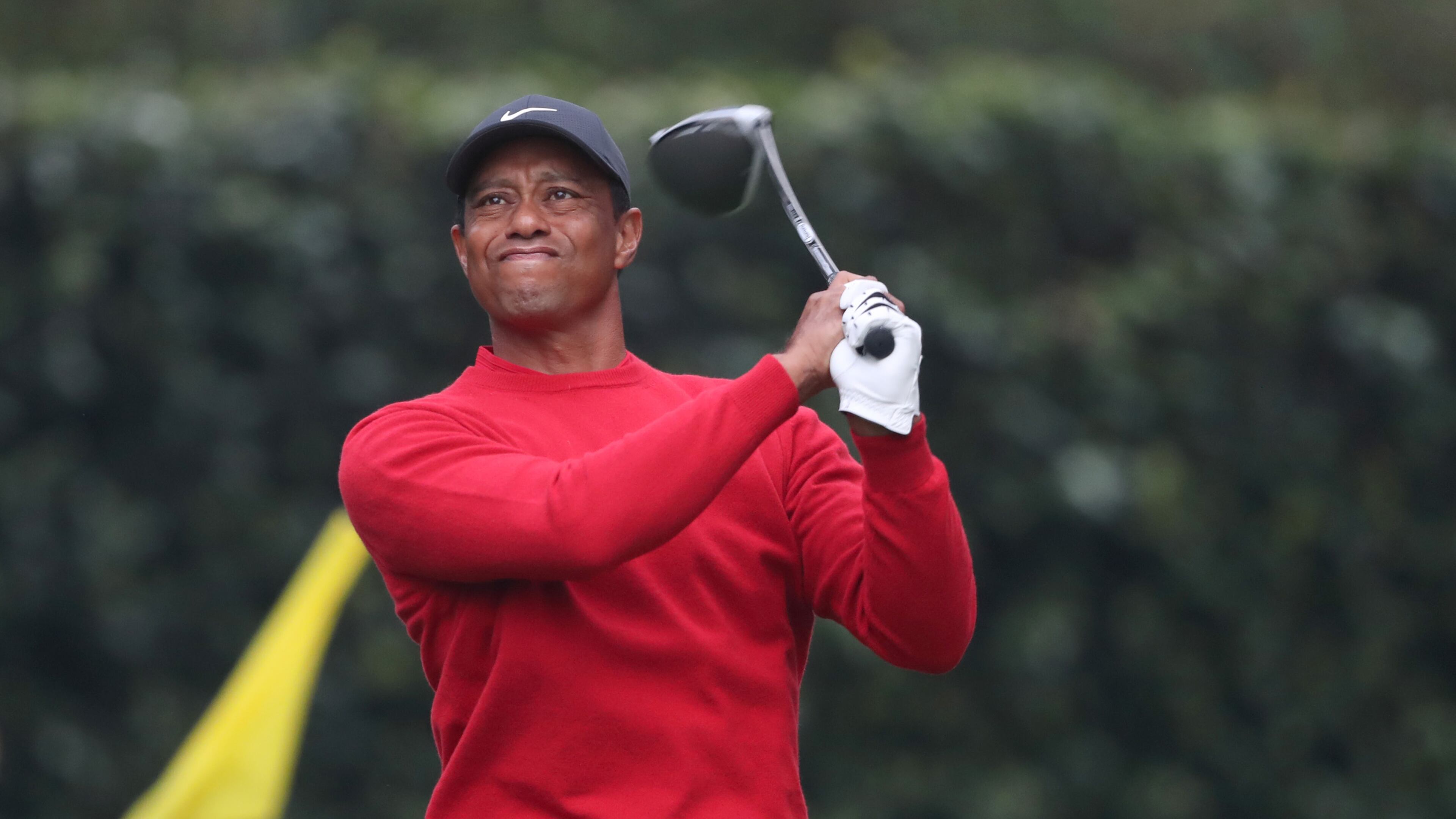 Tiger Woods in his Sunday finest during last November's Masters. (Curtis Compton/Atlanta Journal-Constitution/TNS)