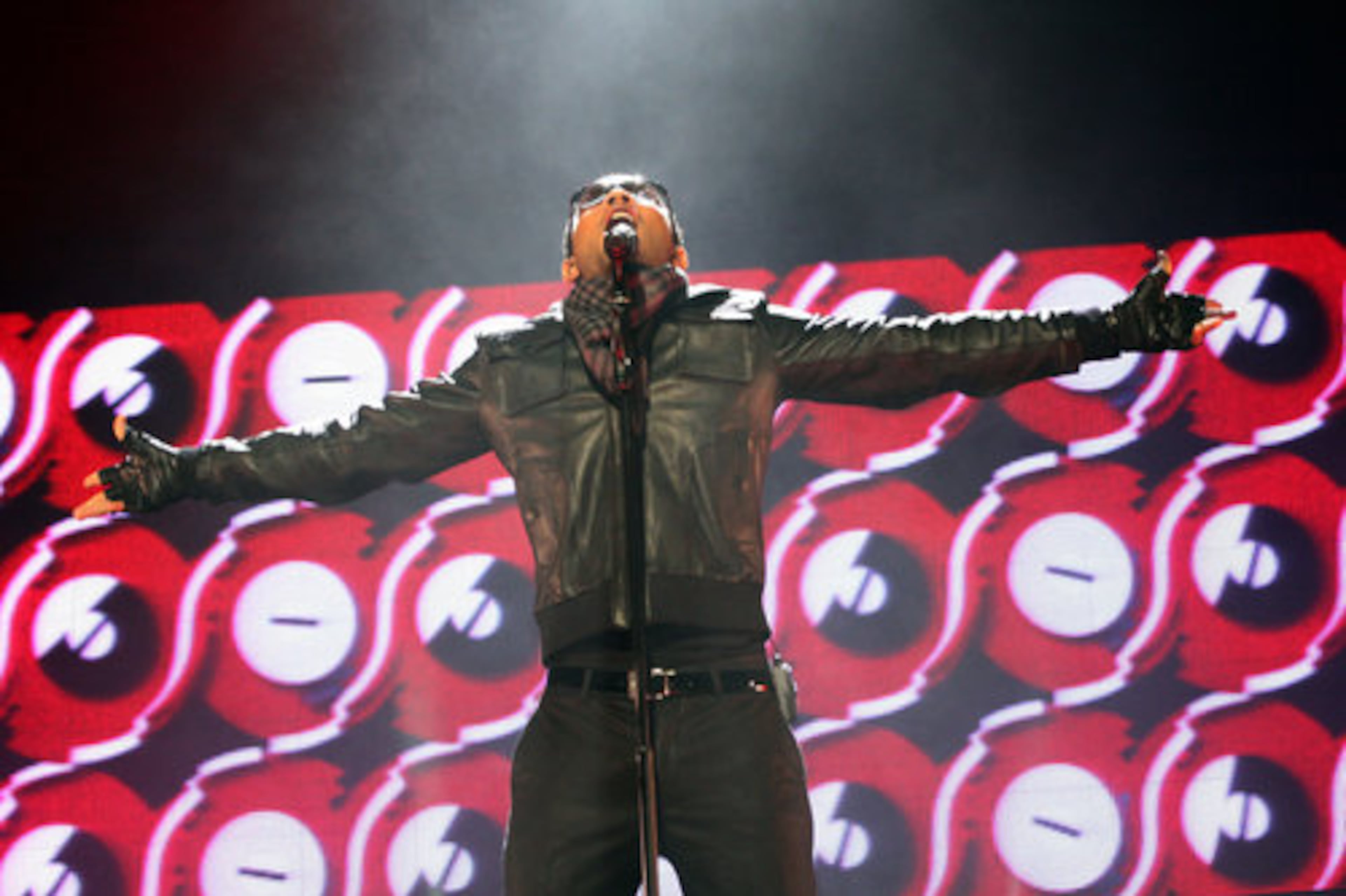 R&B singer-songwriter John Legend sold out the Fox Theatre in Atlanta on Feb. 3, 2009 while on his "Evolver" World Tour.