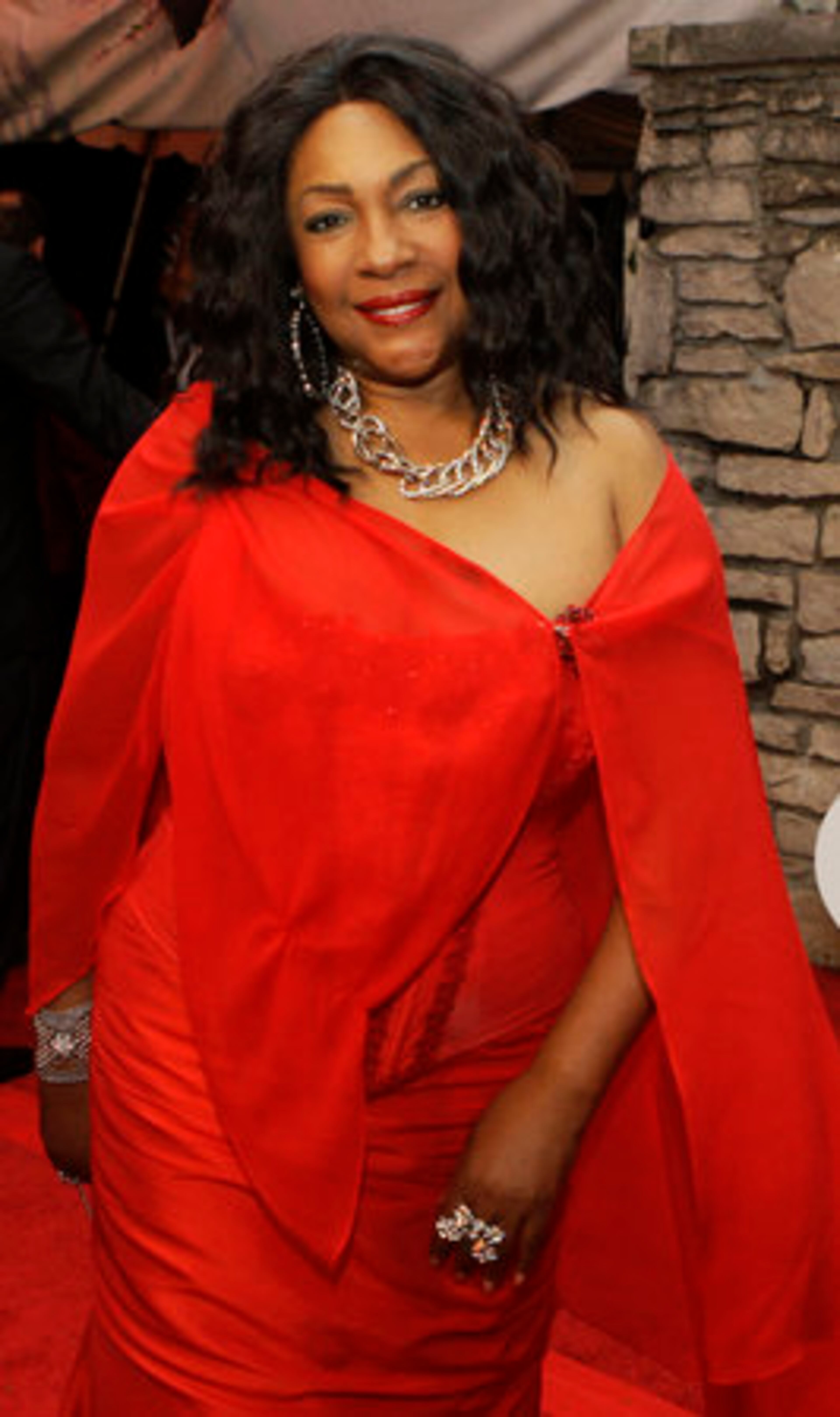 ... SINGER Mary Wilson ...