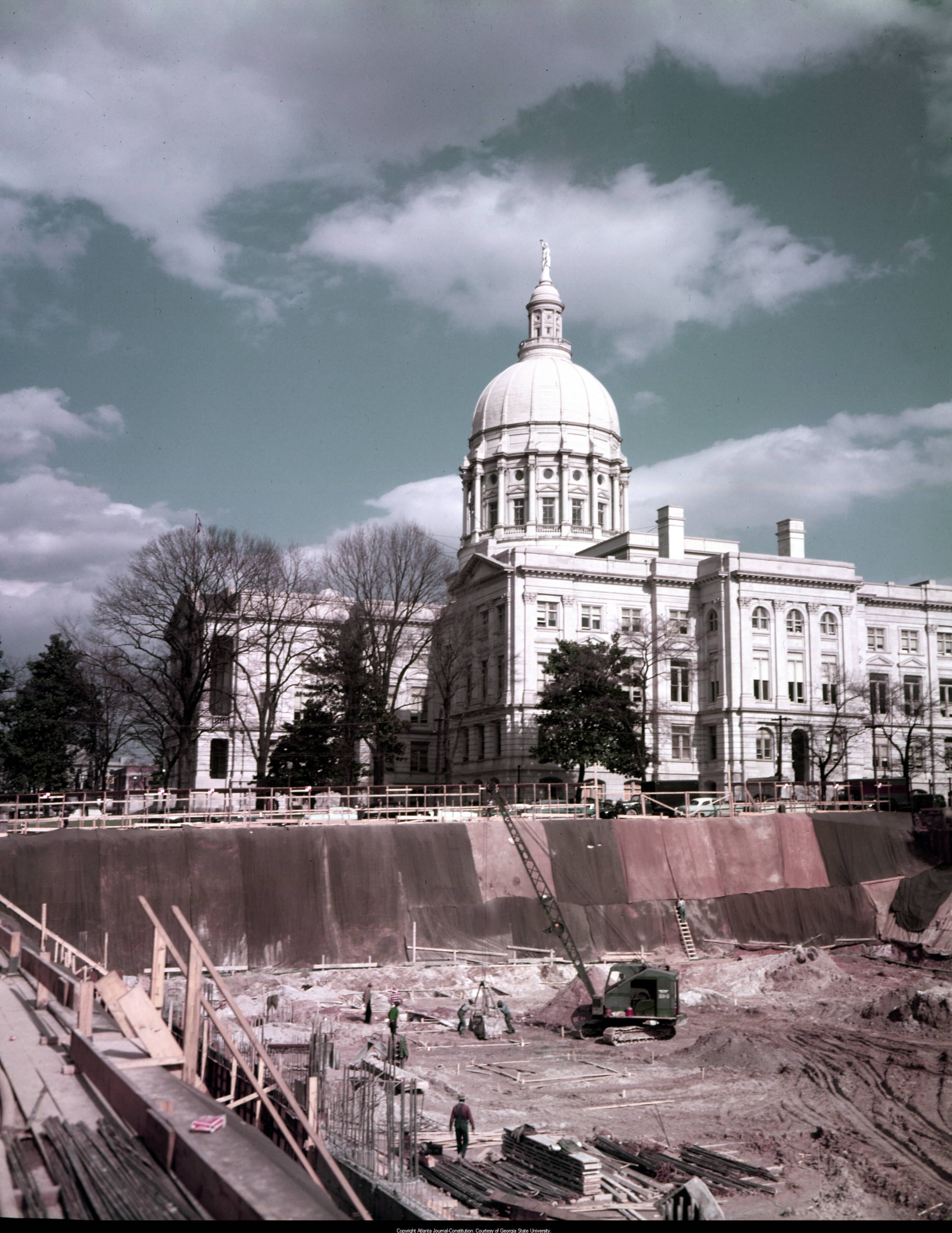 From 1954, showing the construction of the state judicial buildings on Mitchell Street, south of the Georgia State Capitol Building. (Guy Hayes/ AJC Archives/GSU Archives)