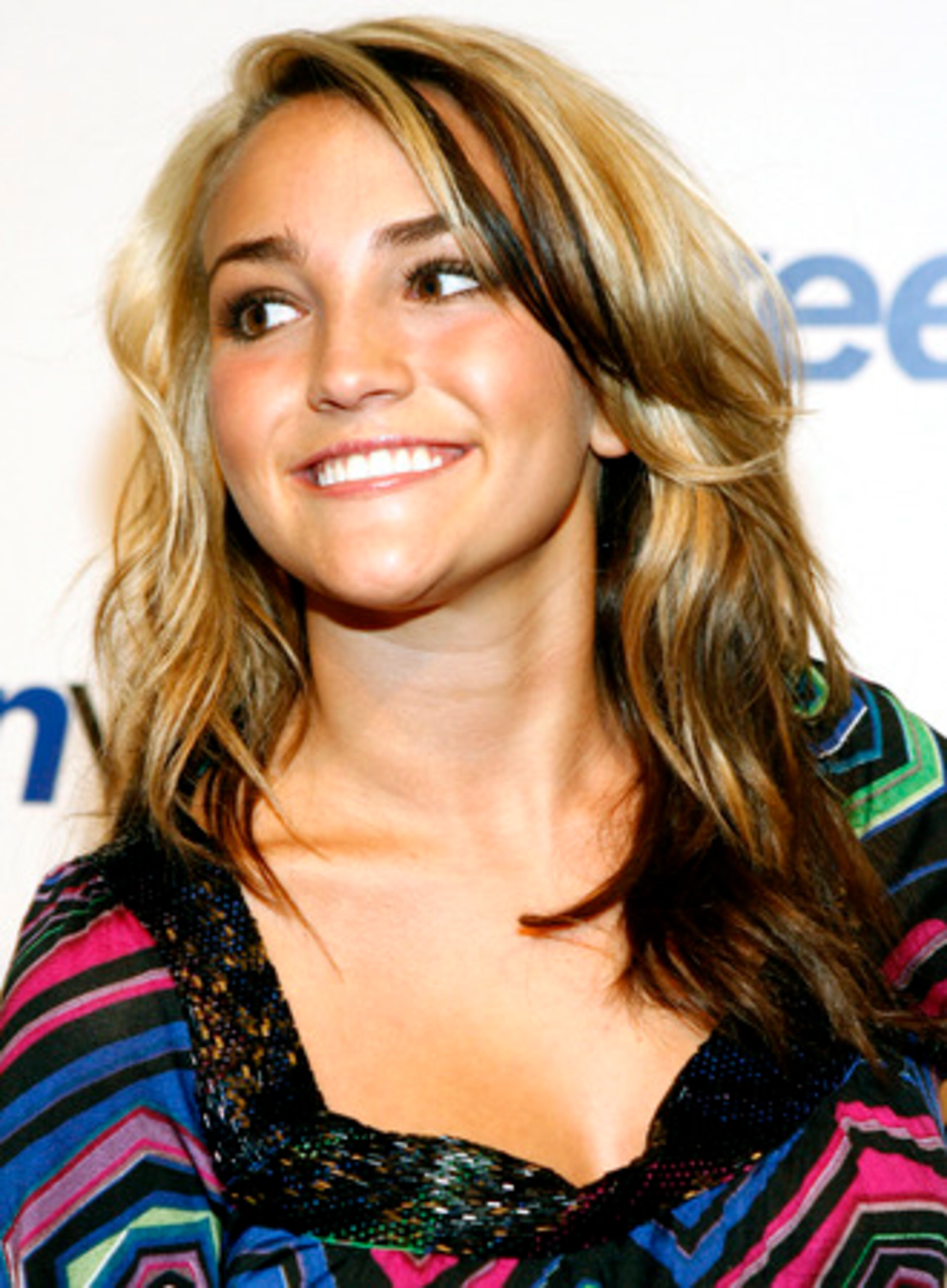 Celebrities have elevated sibling rivalry to an art form, but instead of vying for their parents' attention, they want the eyes of the public, and the paparazzi, on them. Jamie Lynn Spears, the 16-year-old 'Zoey 101' star, tried to steal sister Britney's thunder by announcing she is pregnant.