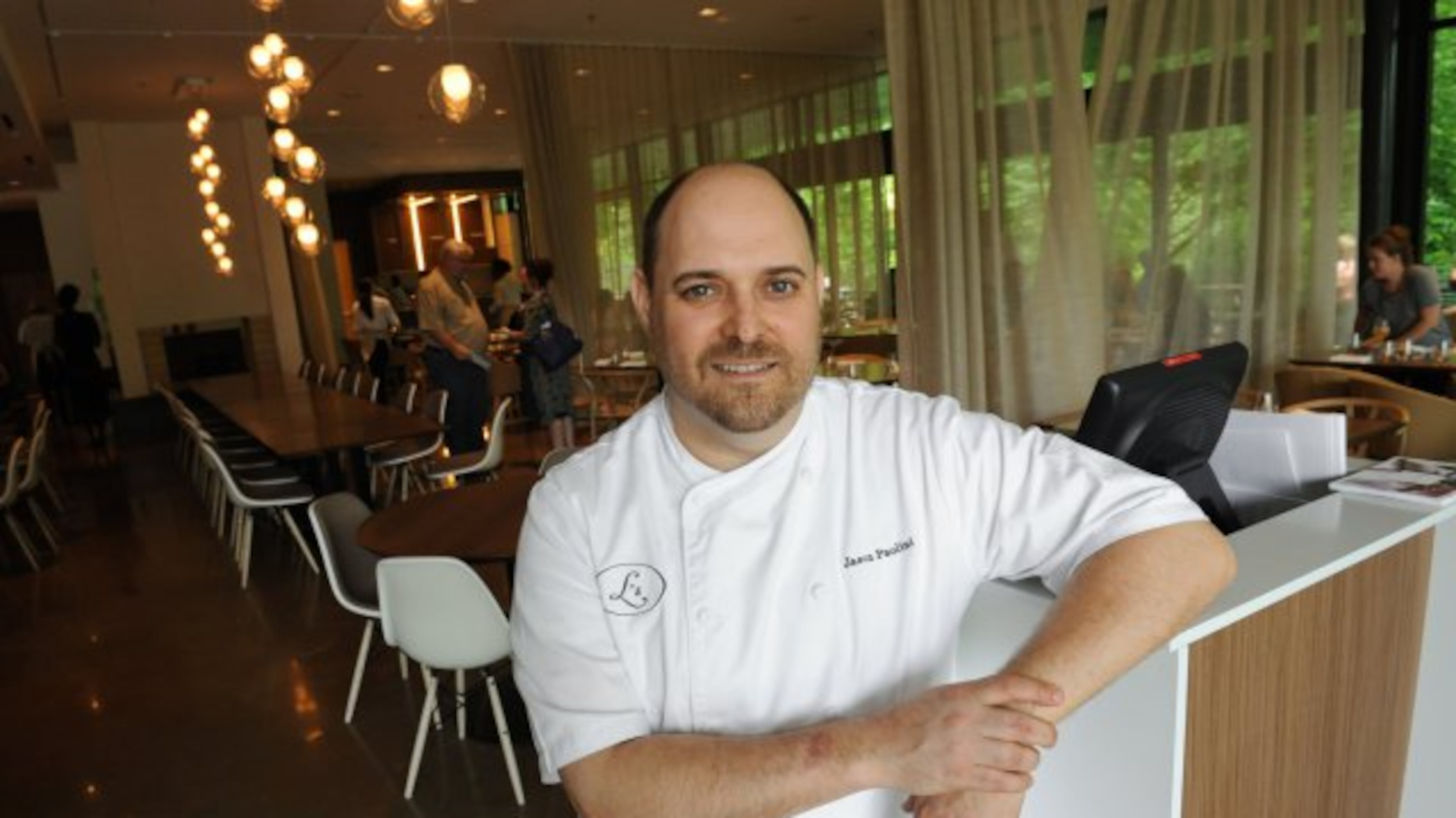 Chef Jason Paolini at Linton’s in the Garden. (Beckysteinphotography.com)