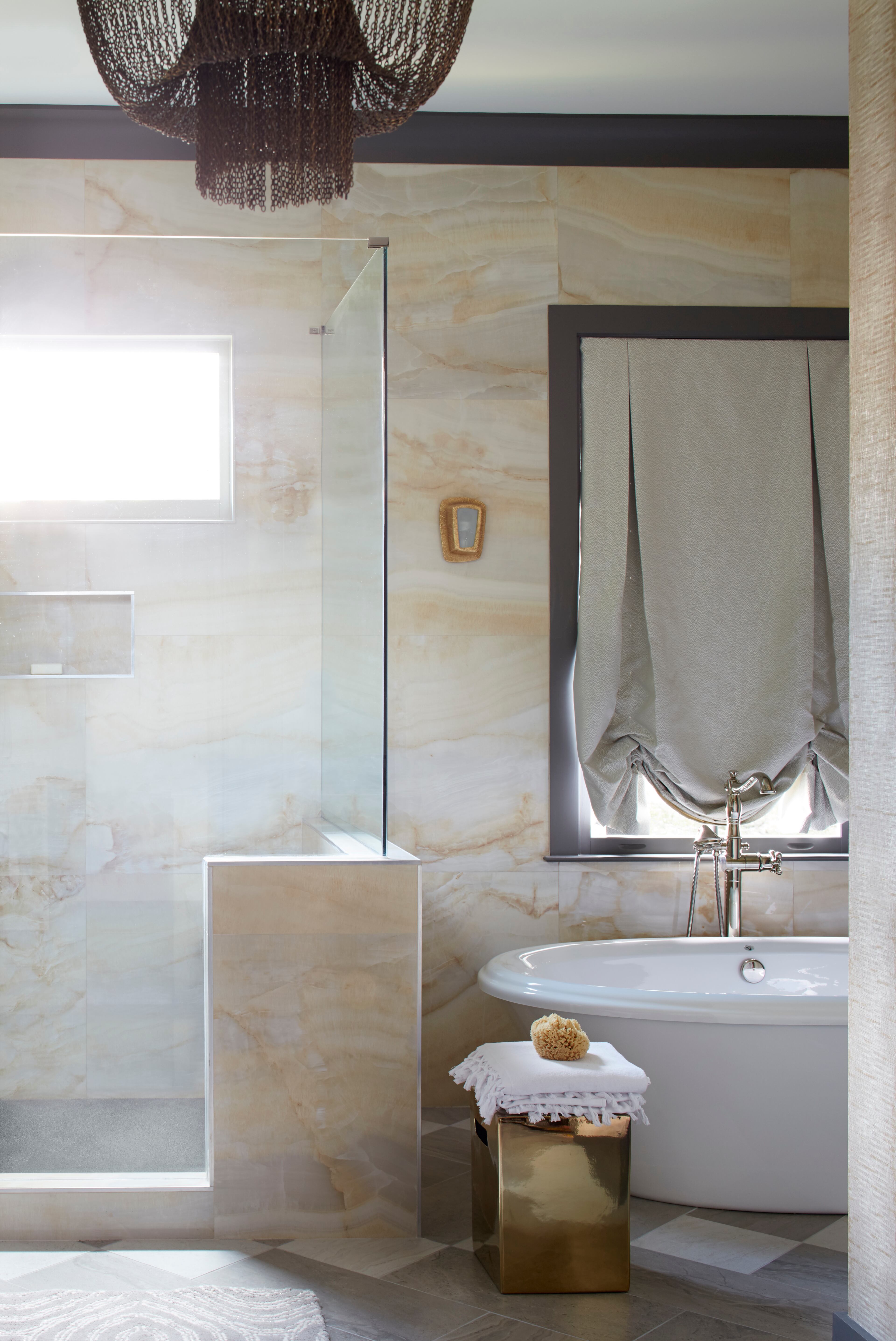 Fox Hill is many things. It’s an expression of art, a comforting getaway and a professional portfolio piece. It’s Atlanta-based K Kong Designs founder Kristin Kong’s own beautiful home.
Courtesy of K Kong Designs