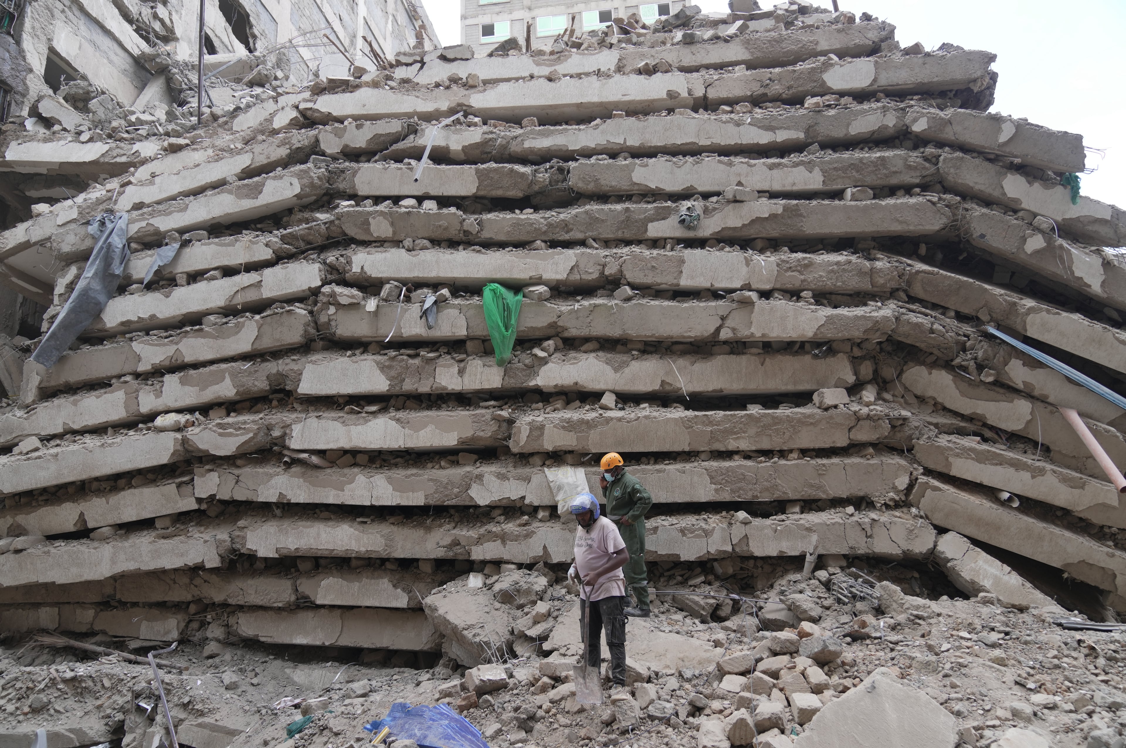 APTOPIX Kenya Building Collapse