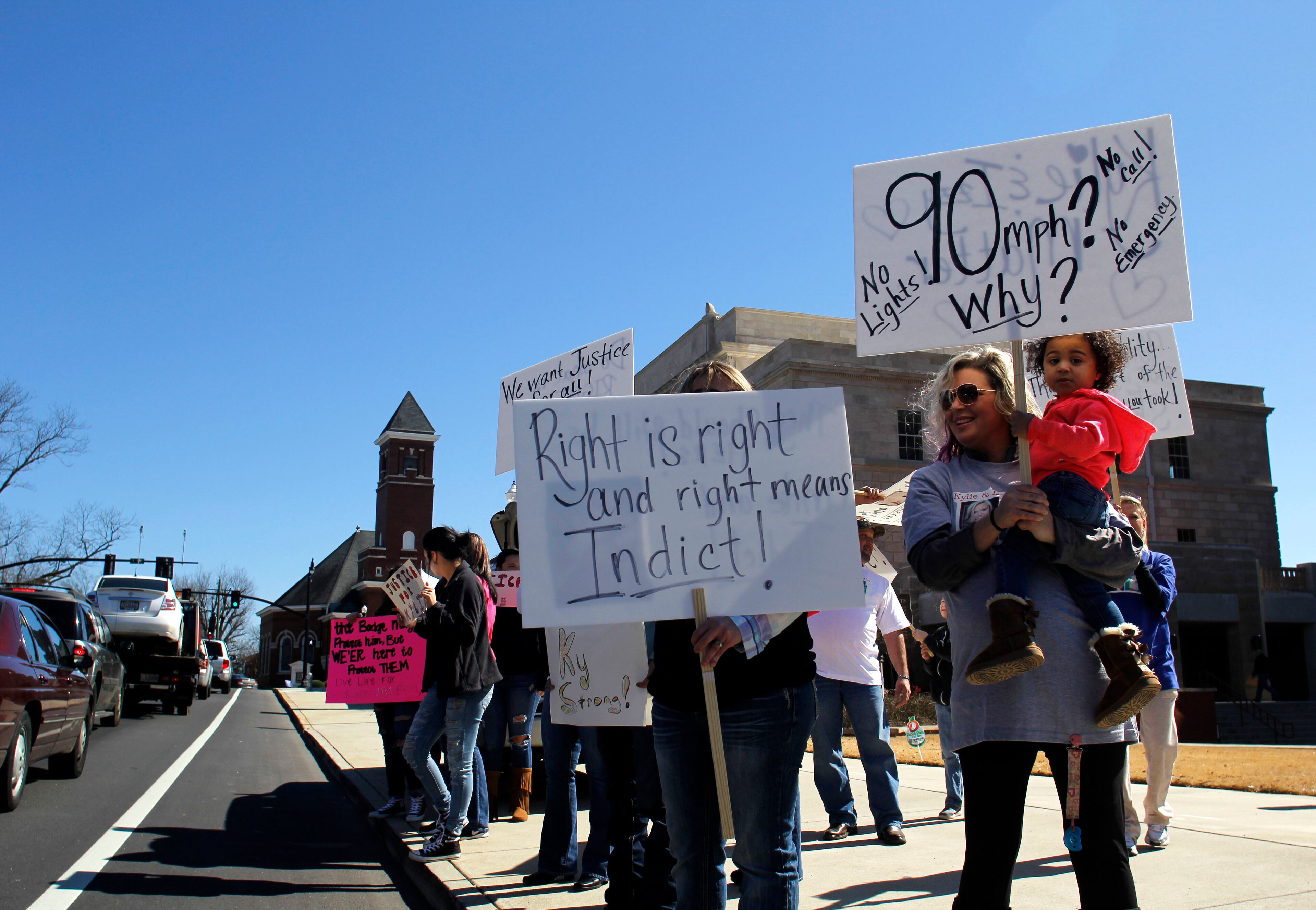 February 19, 2016 Carrollton — Stephanie Durham protests a grand jury's decision not to indict former state trooper Anthony James Scott, who was involved in a crash that killed Kylie Hope Lindsey, 17, and Isabella Alise Chinchilla, 16, both students at South Paulding High School. TAYLOR CARPENTER / TAYLOR.CARPENTER@AJC.COM