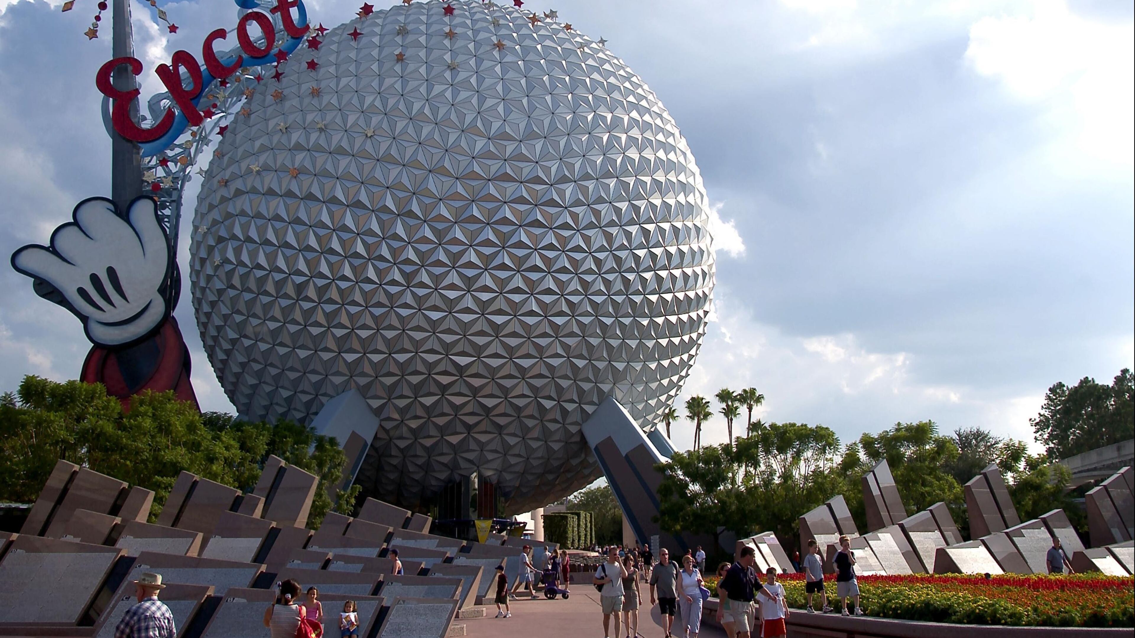 FIfteen people were injured on a bus at an Epcot auto plaza Tuesday morning.