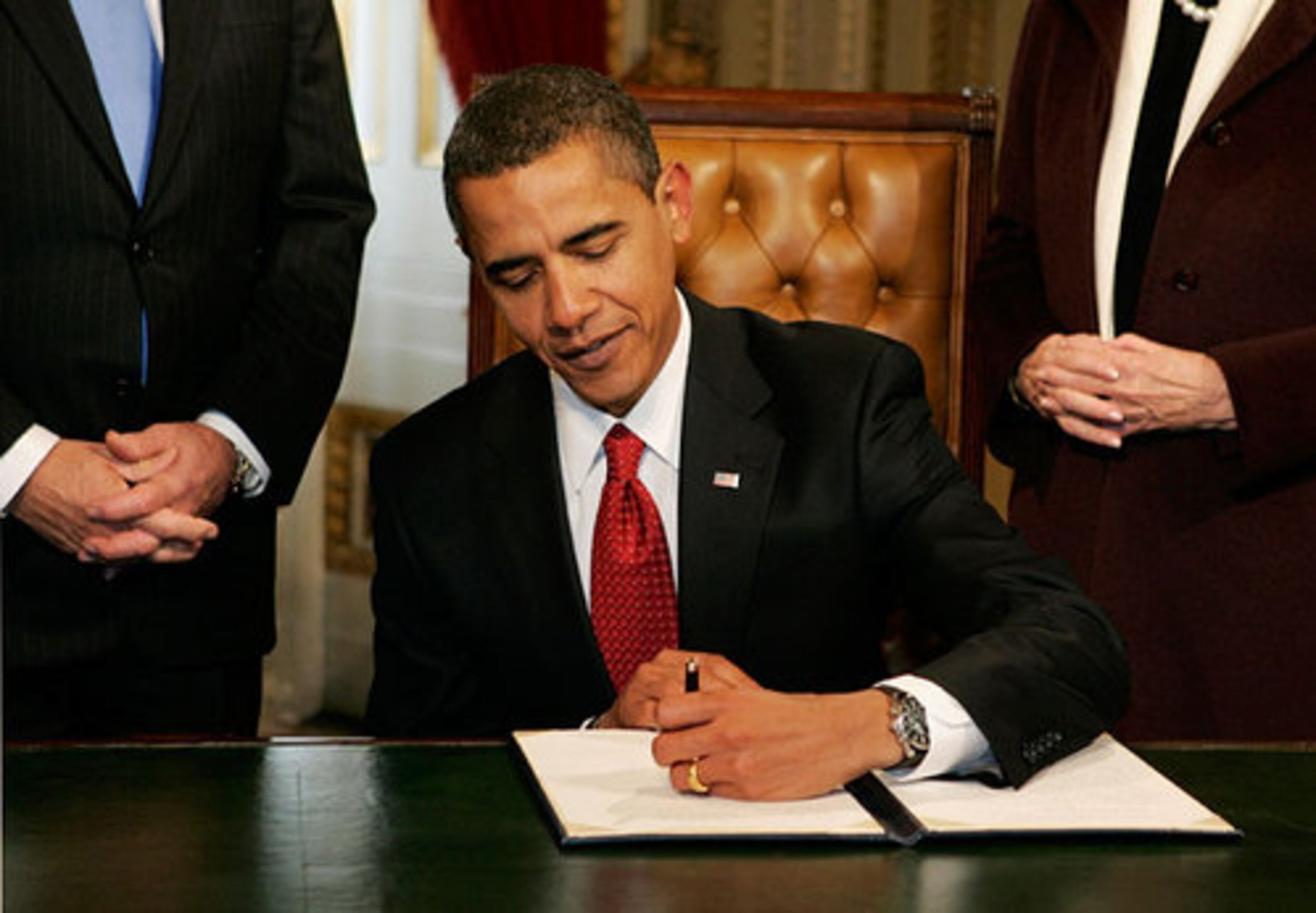 Obama signs his first act as president, a proclamation, after being sworn in. Obama's first acts were to sign in his Cabinet nominations and a proclamation of national renewal, similar to what the previous three presidents have done.