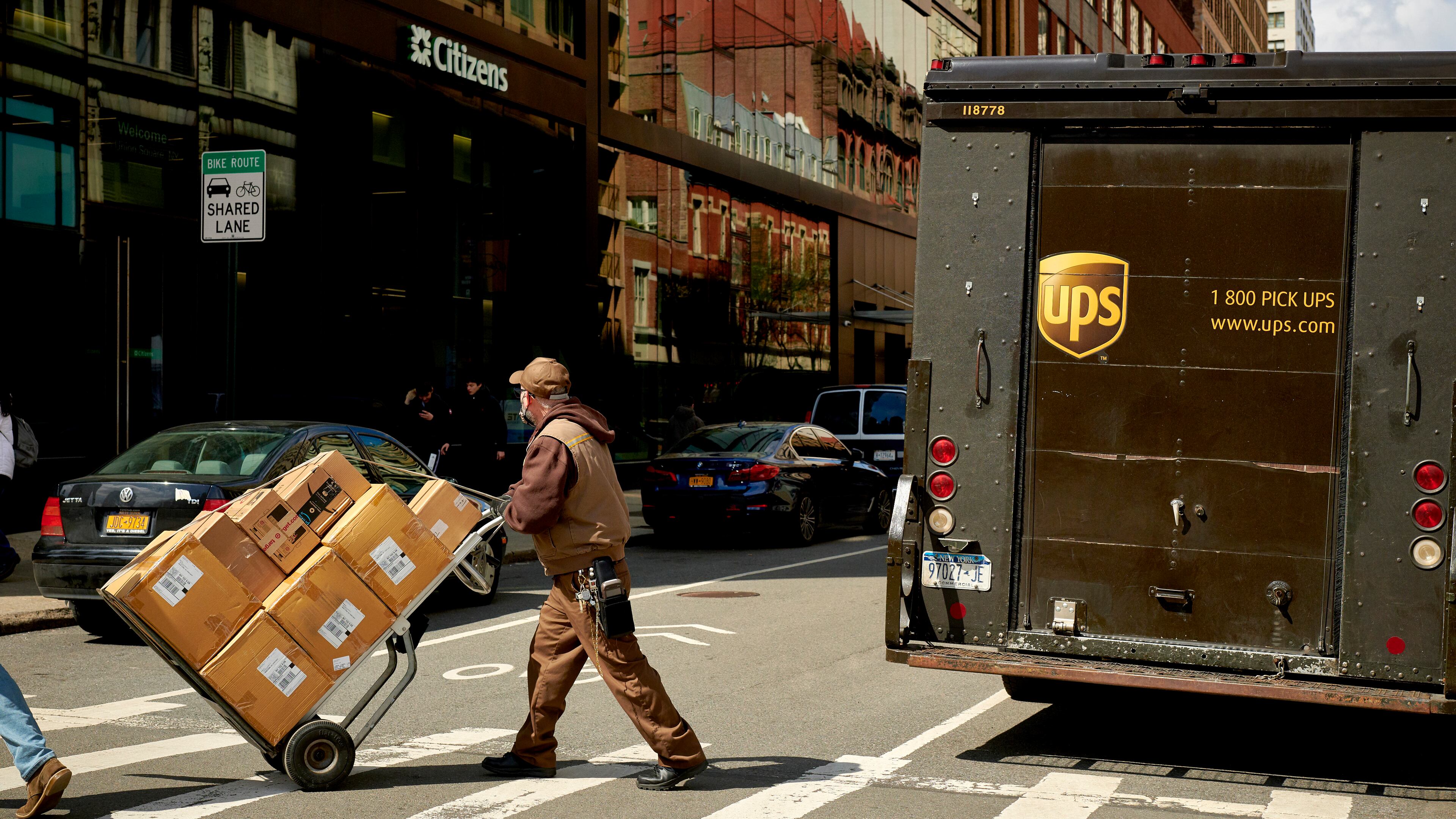 Sandy Springs-based UPS and the International Brotherhood of Teamsters reached a deal this week on a new labor contract to avert a massive strike. (Gabby Jones/The New York Times)