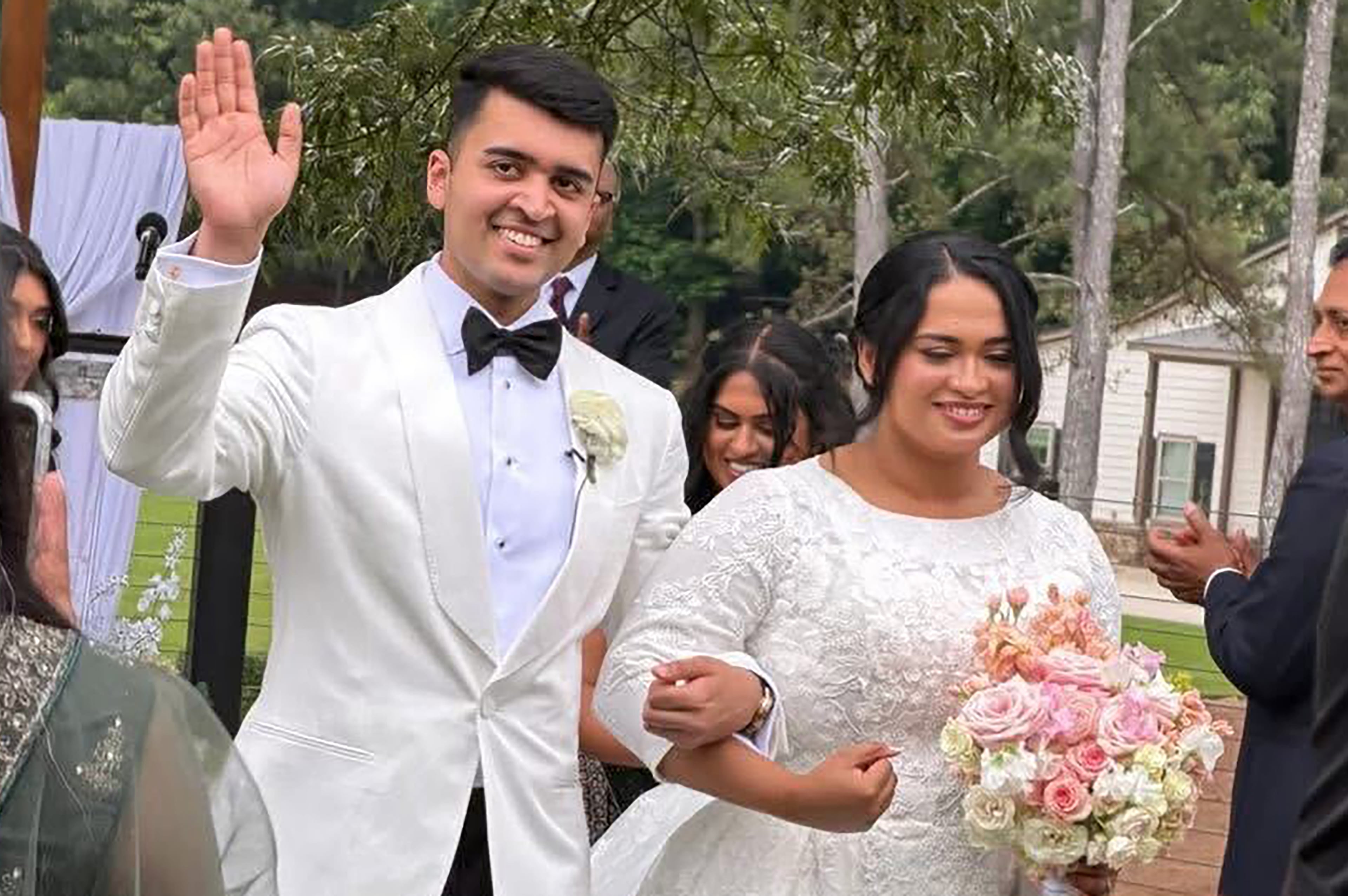 Dave Fiji and Jesni Sam married May 29 at a wedding venue near Dawsonville. The couple first met about a decade ago. (Courtesy of Jaison Mathew)