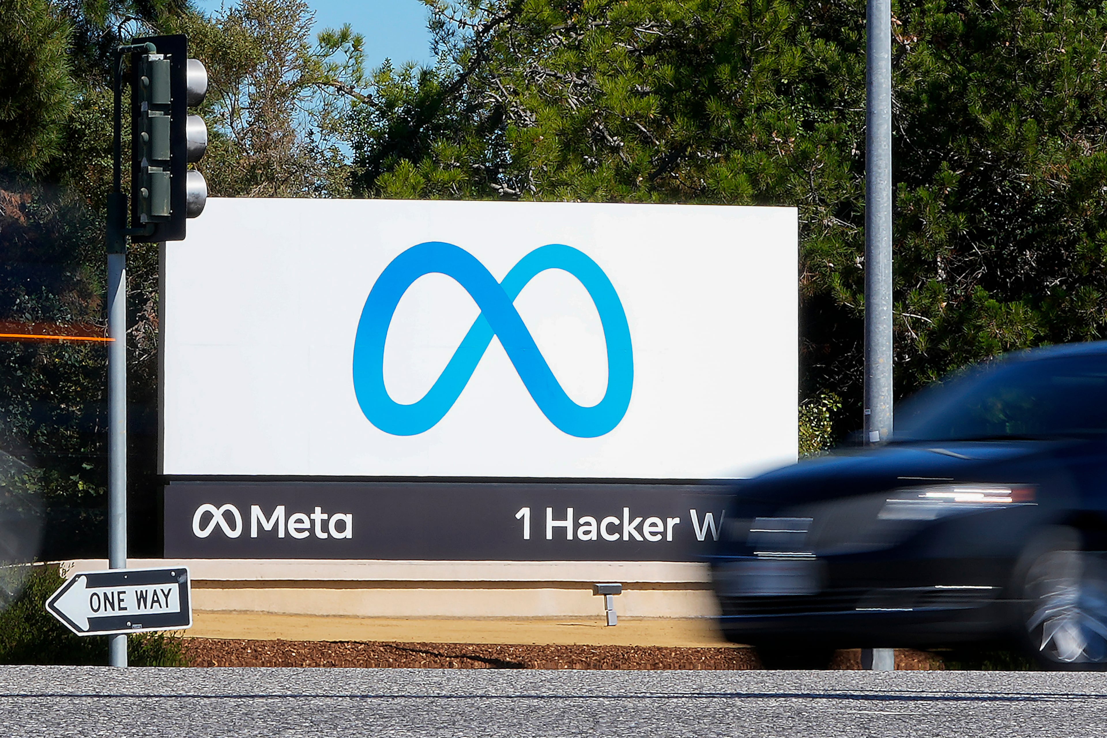 Georgia will get nearly $100 million in the multistate settlement with Meta over claims that the tech giant exposed young users to serious mental harms and misled the public about the safety of its platforms, among other allegations. (Tony Avelar/AP)