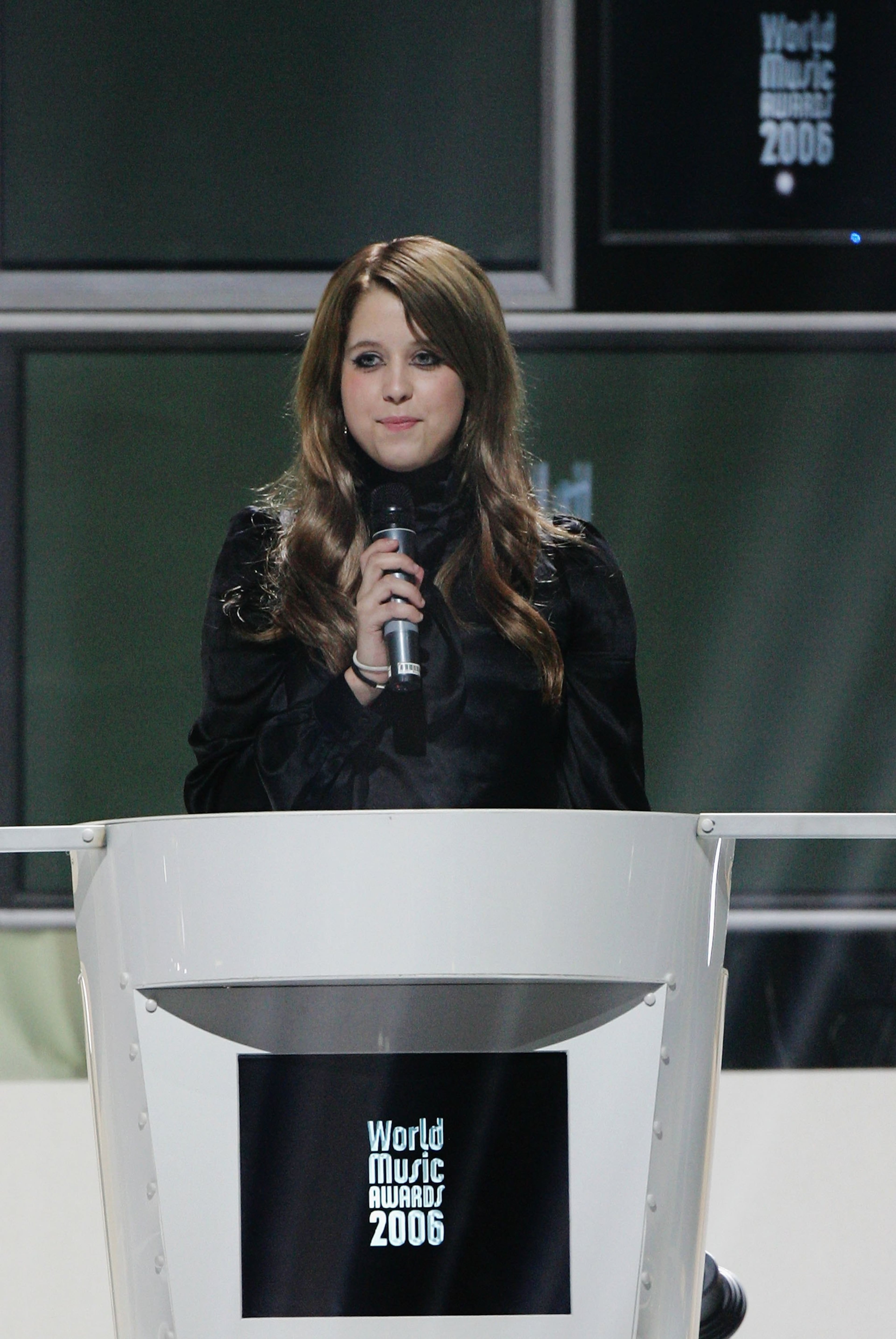 Peaches Geldof presents during the 2006 World Music Awards at Earls Court on November 15, 2006 in London. (Photo by MJ Kim/Getty Images)