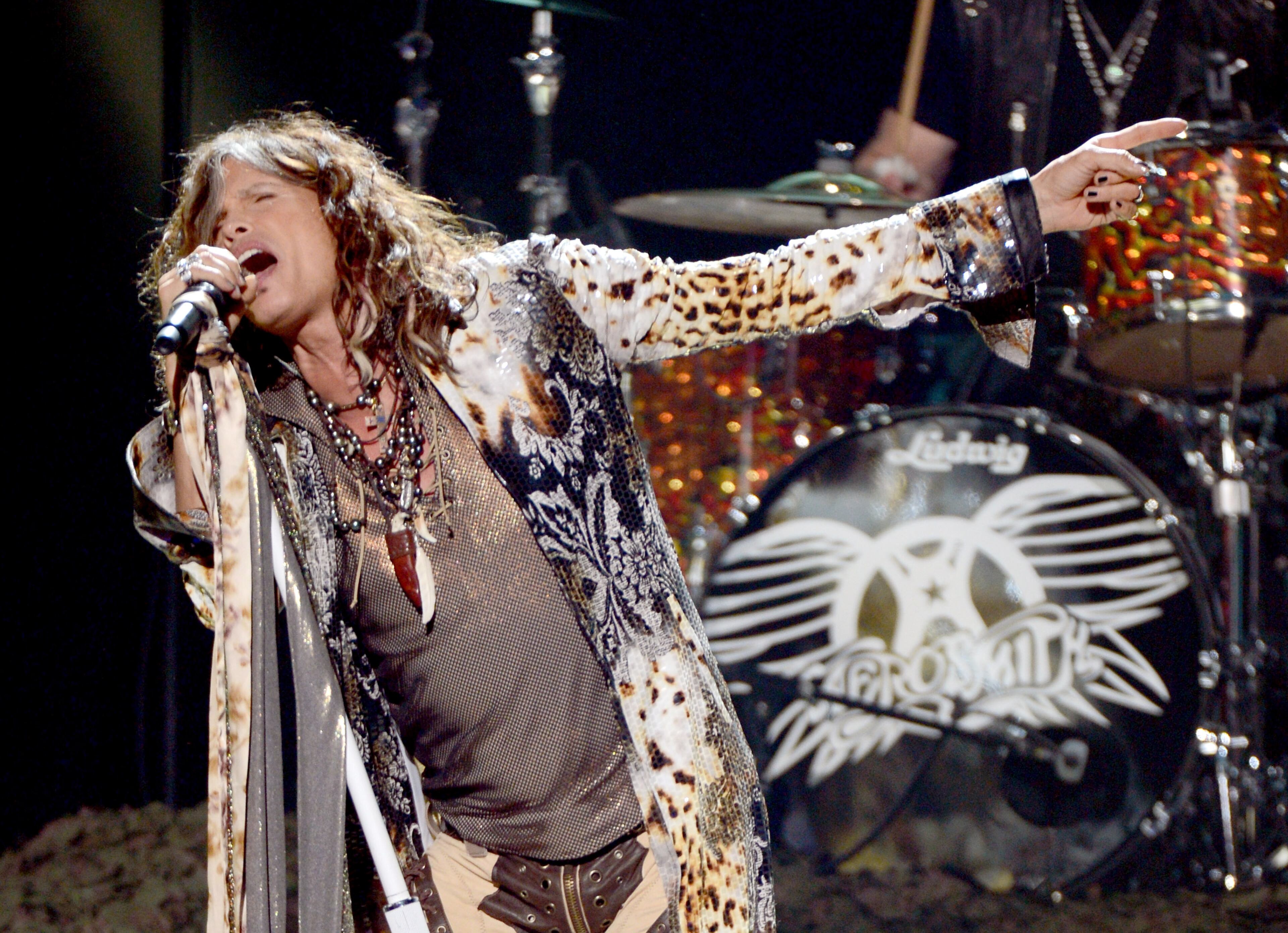 Singer Steven Tyler of Aerosmith performs onstage during Fox's "American Idol 2012" results show at Nokia Theatre L.A. Live on May 23, 2012 in Los Angeles, California. (Photo by Mark Davis/Getty Images)