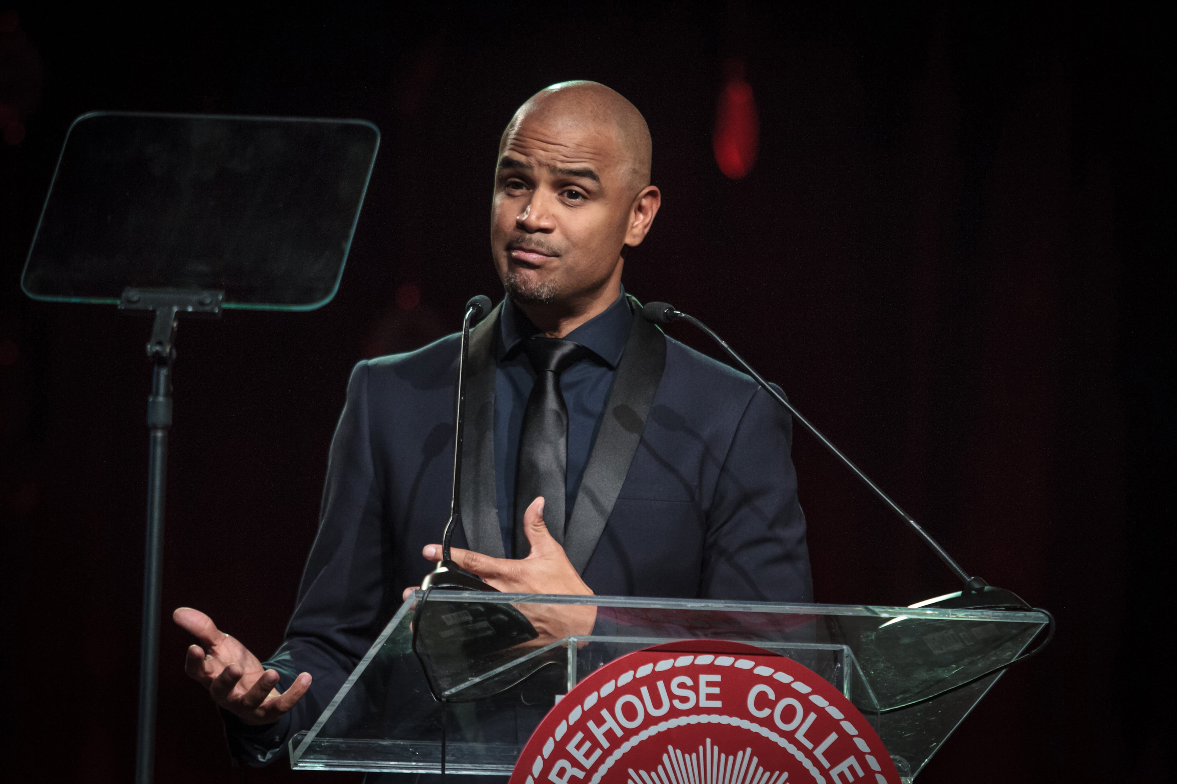 Master of ceremonies Dondre Whitfield talks to a large crowd gathered for the Candle In The Dark Gala, celebrating the 150th anniversary of Morehouse College in Atlanta Ga February 18, 2017. STEVE SCHAEFER / SPECIAL TO THE AJC