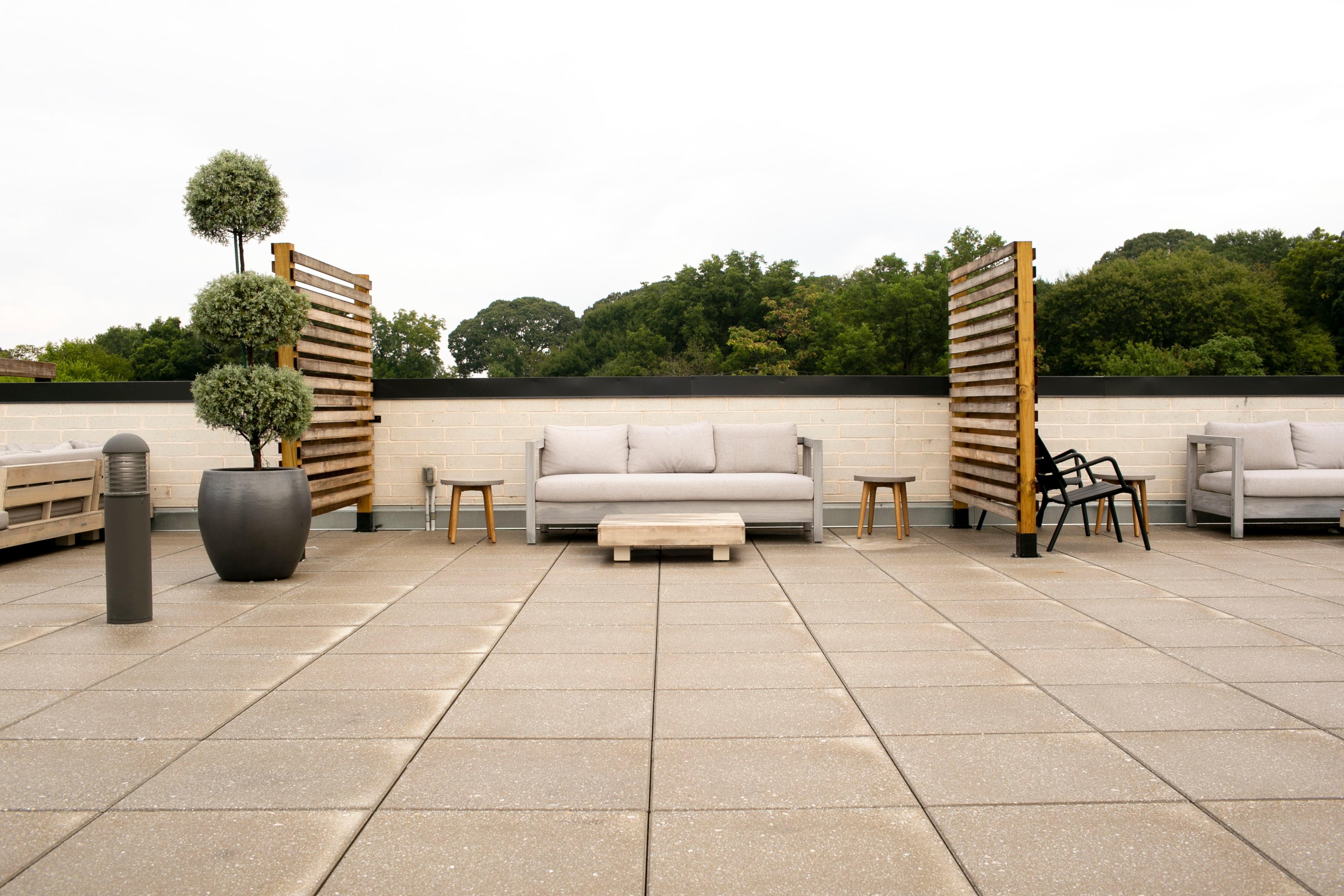 Spaces to work and relax are seen on the roof of the Nia Building at Pittsburgh Yards. (Rebecca Wright for the Atlanta Journal-Constitution)