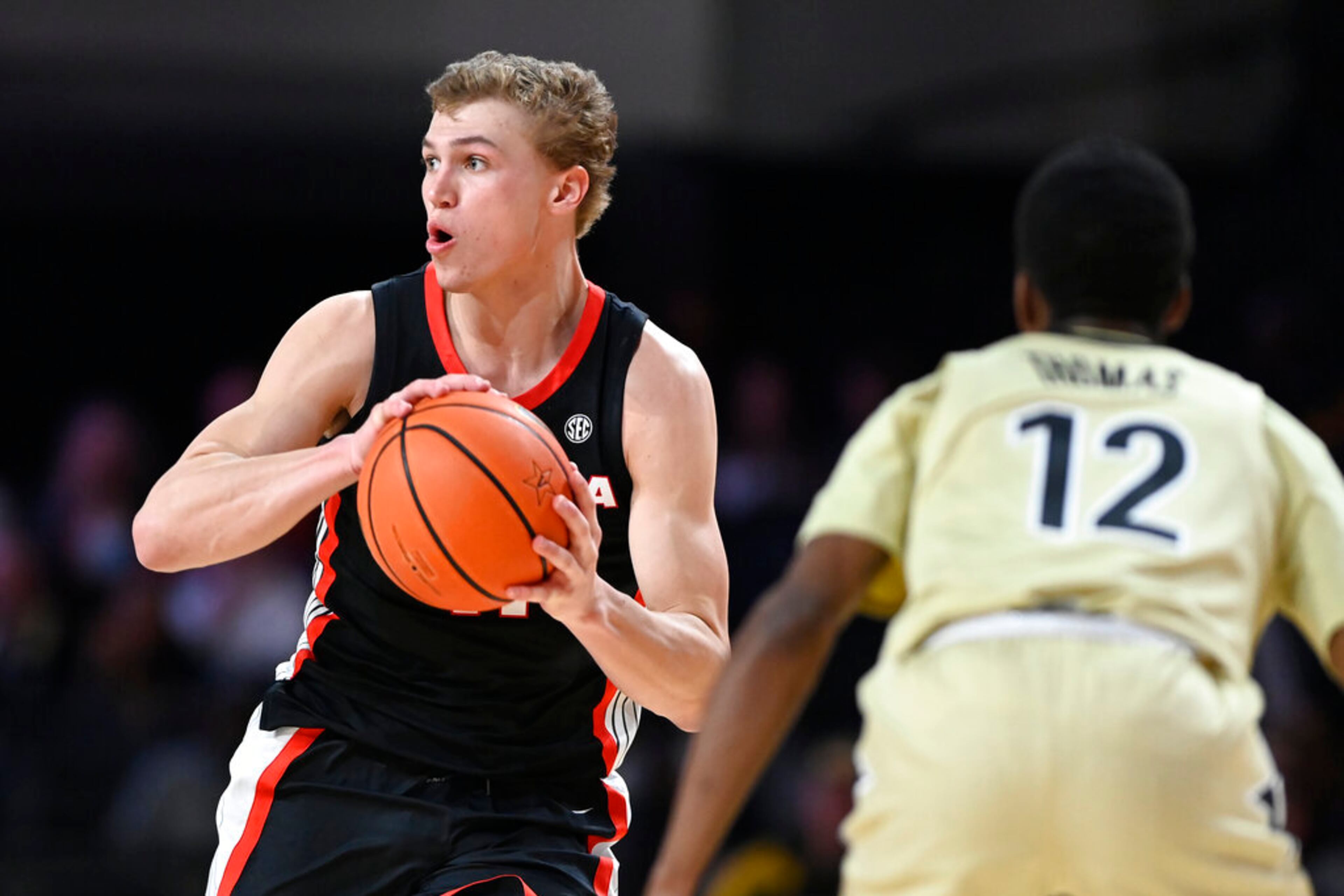 Georgia forward Jaxon Etter (11) plays against Vanderbilt during the second half. (AP Photo/Mark Zaleski)