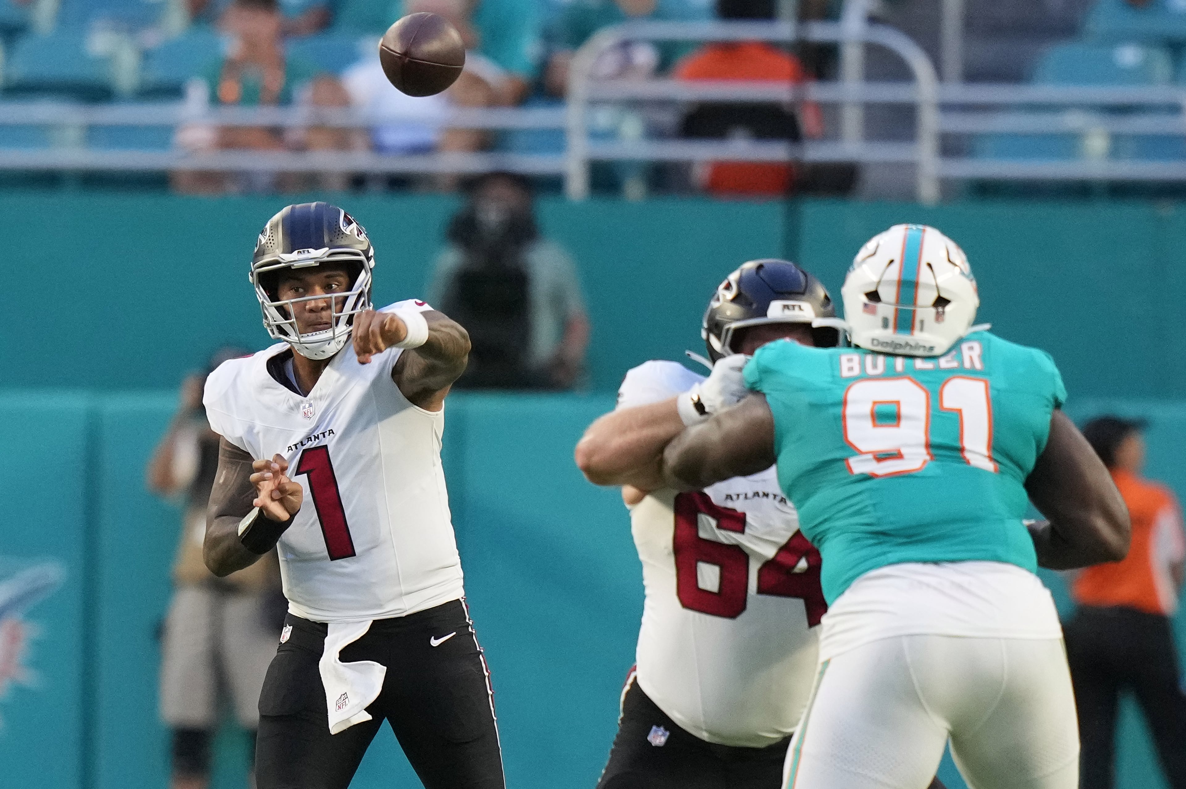 Falcons Dolphins Football